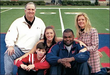 michael-oher-tuohy-family-i16.jpg