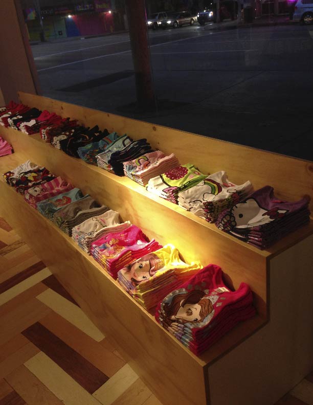 Store_23F2.jpg