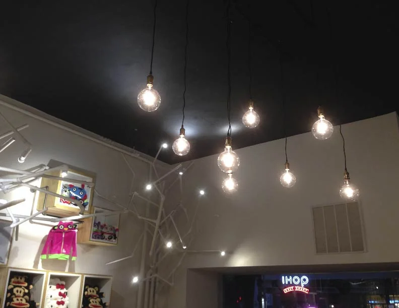 Store_23F3.jpg