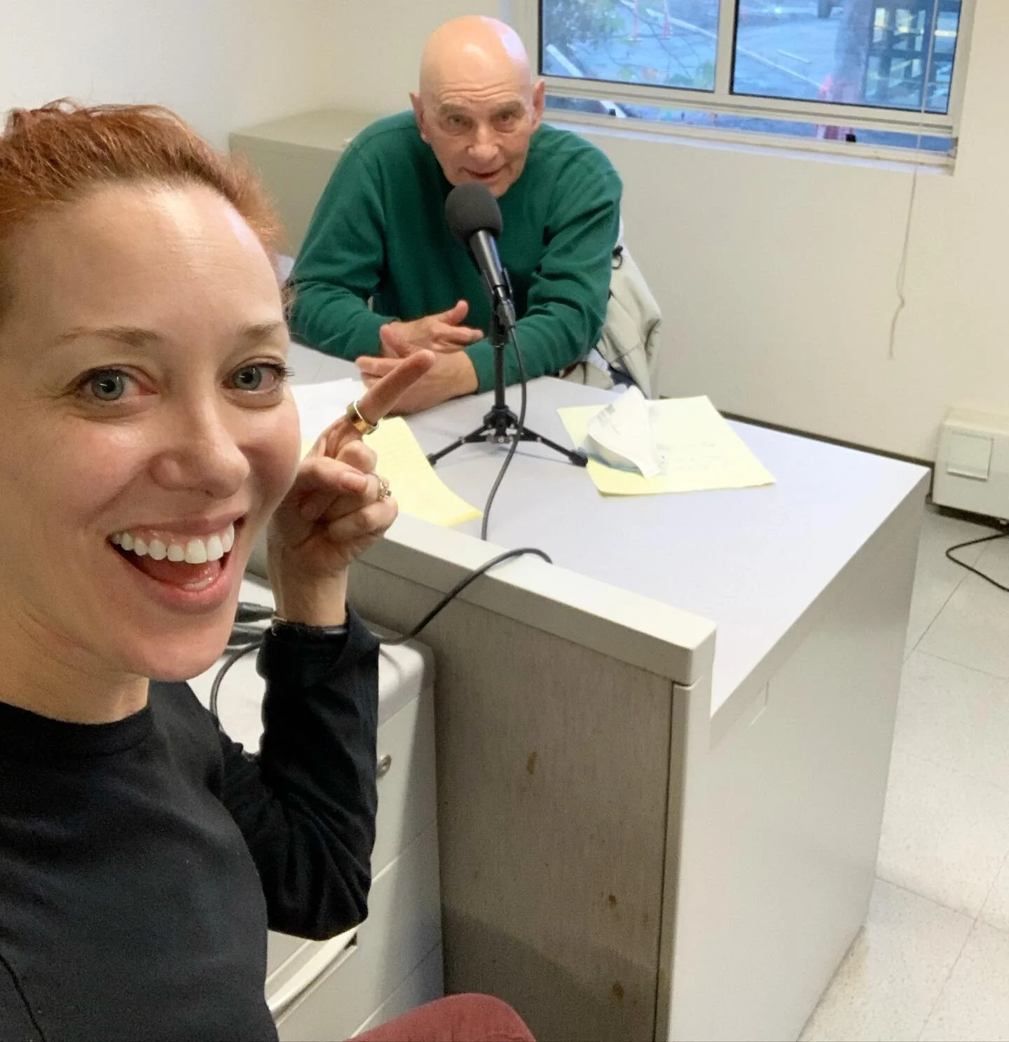 WHY AM I POINTING AT THIS GUY?? Because he&rsquo;s an expert on dreaming, and I begged him for years to be on @ologies and the #Oneirology [DREAMING] episode is now up! Dr. G. William Domhoff is a lovely, charming &amp; affable neuroscientist and we 