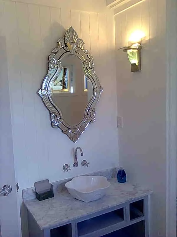 basin w mirror.jpg