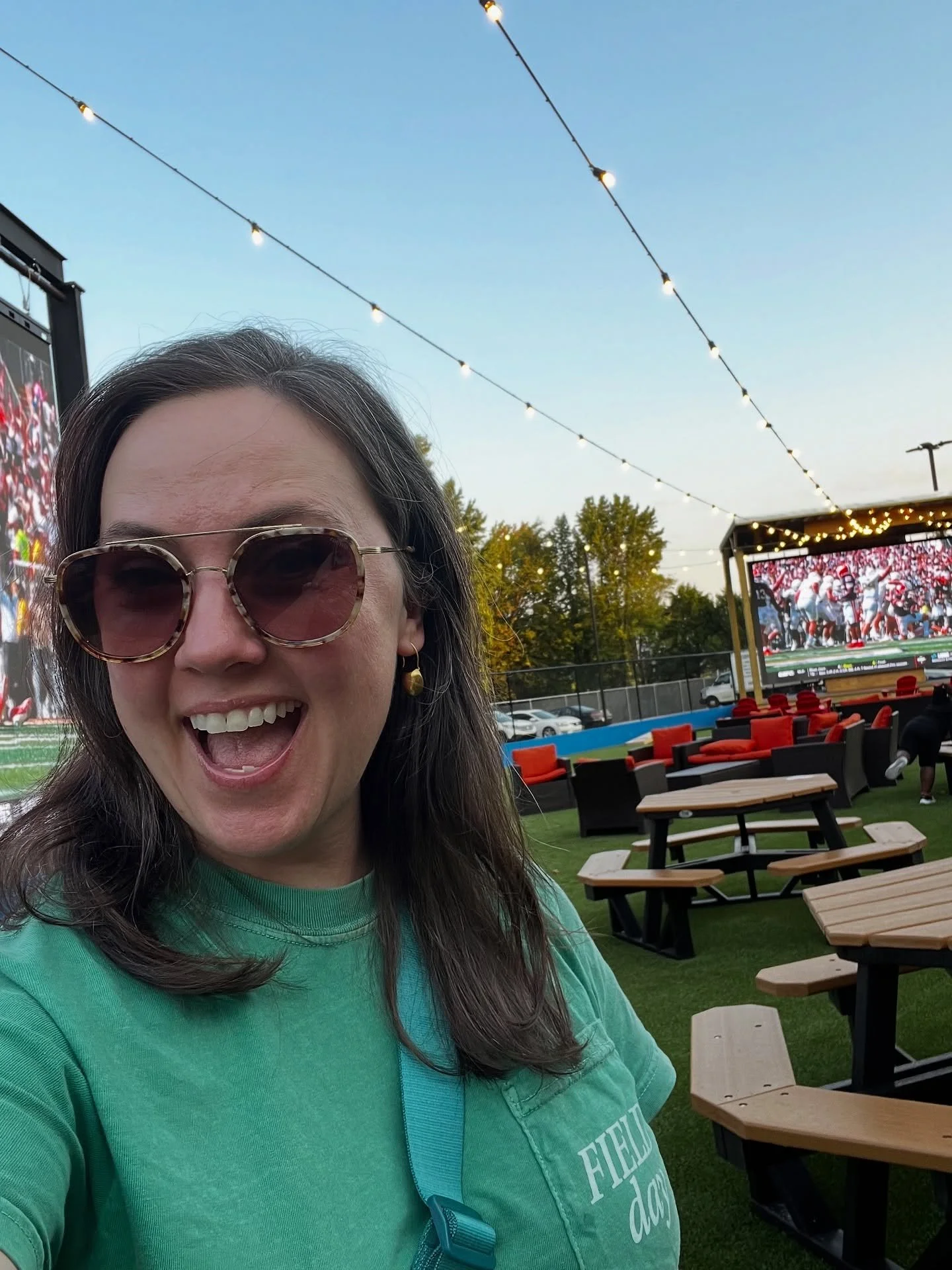 Get ready to SPORTS BALL 🏈 ✨

Field Day in Huntsville is the newest and coolest place to watch your favorite sports ball EVERY WEEKEND 
Two HUGE screens in an outdoor space with turf, picnic tables, couches, twinkle lights and an outdoor bar 🍺 ✨ 

