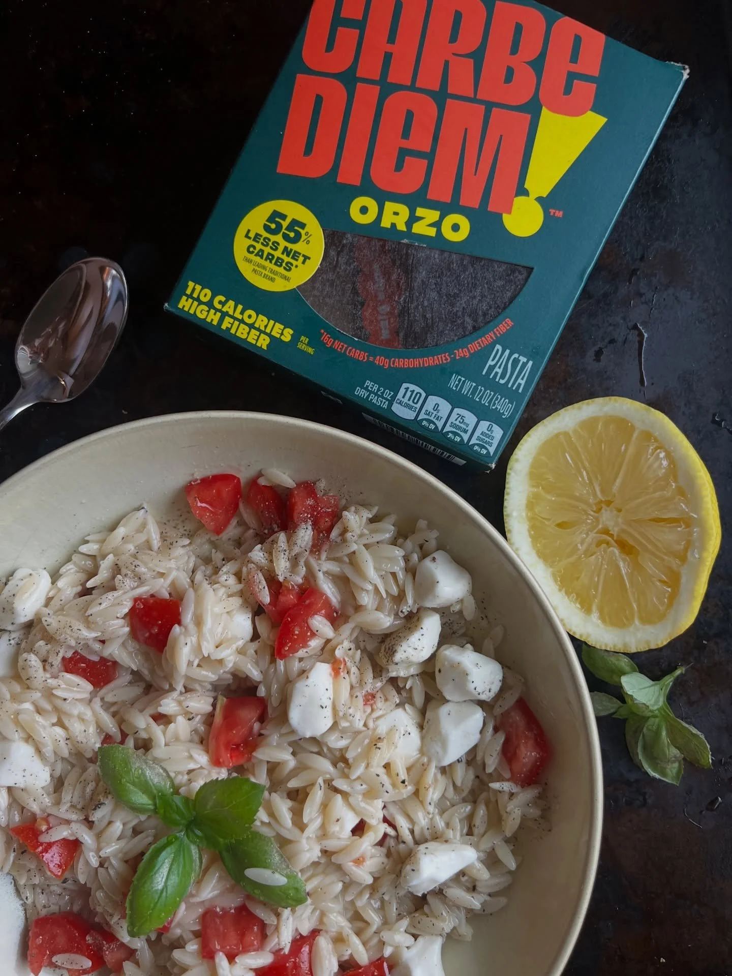 #giftedproduct 

Simple recipe 
Using the higher fiber pasta, Carbe Diem @carbe_diem_foods 

Carbe Diem orzo 
Mozzarella balls
Diced cherry tomatoes
Basil &amp; Lemon
Salt &amp; Pepper
Swirl in some pesto to tase 😋 

👏 Most of us fall short of our 
