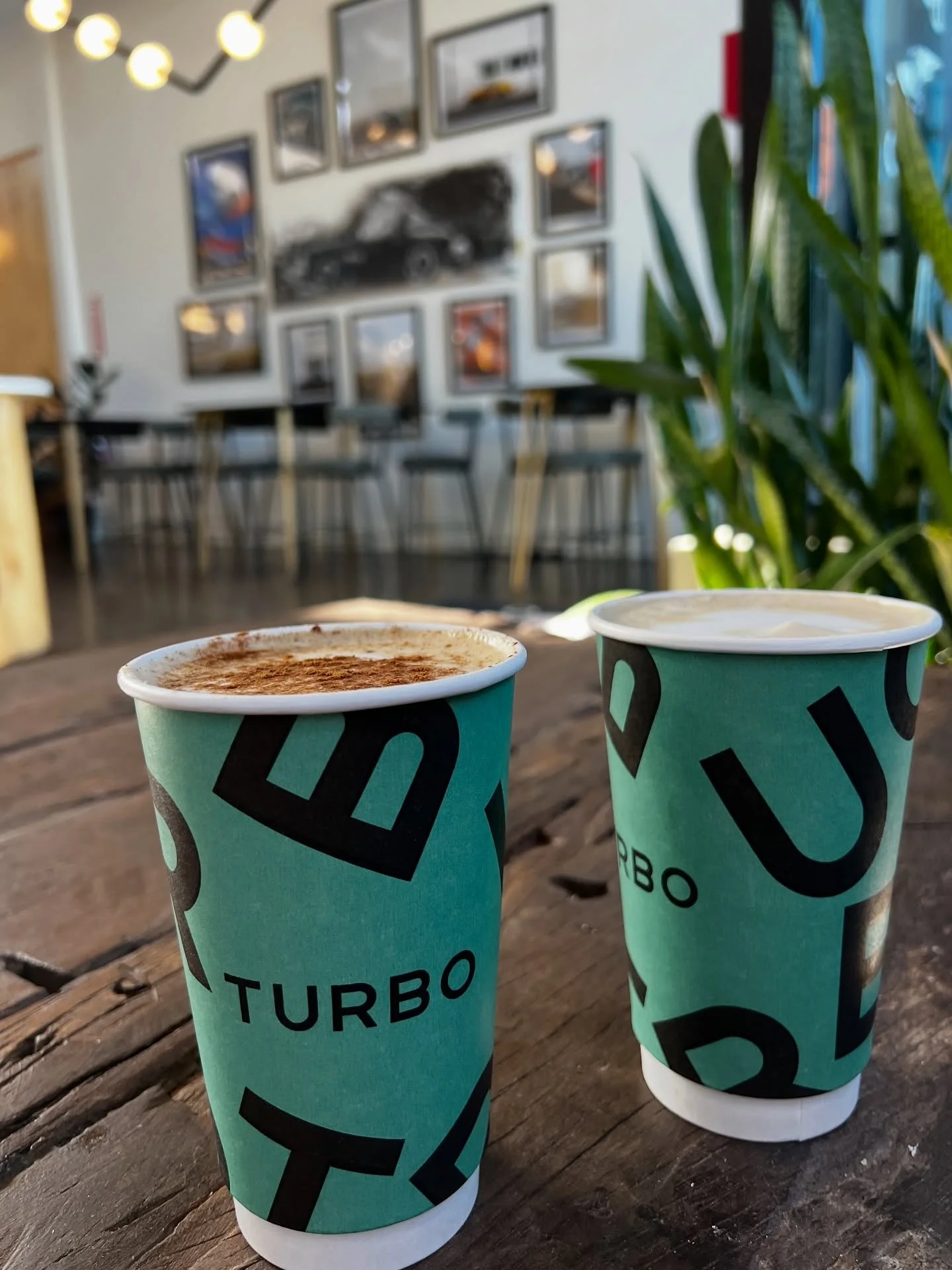 TURBO ⚡️ COFFEE
@turbo.coffee ☕️ 

This coffee shop not only has great coffee, lattes and matcha &amp; golden hour drinks 🍵 They have smoothies, a&ccedil;a&iacute; bowls, pastries and savory breakfast options like avocado toast, bagels and breakfast