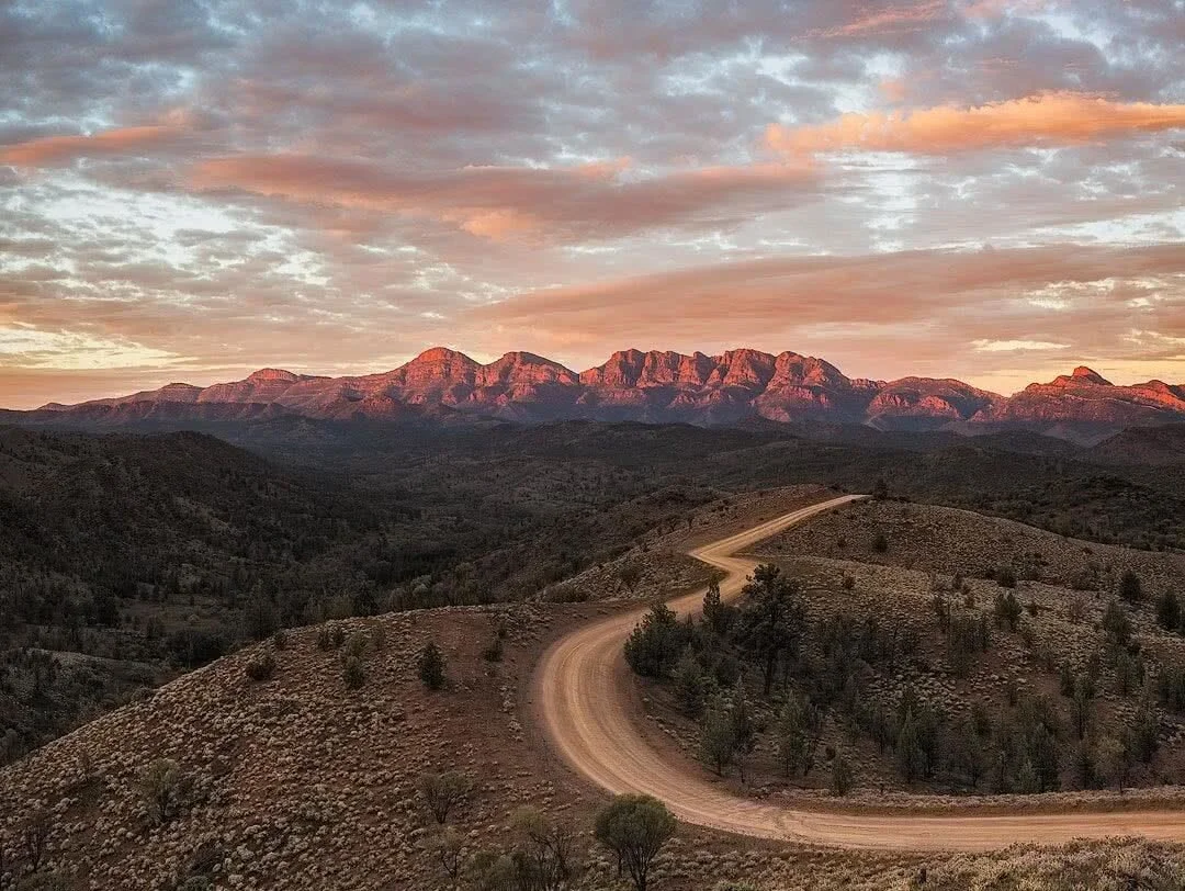 no.4-razorback-lookout-sunrise-e1588317583146.jpg