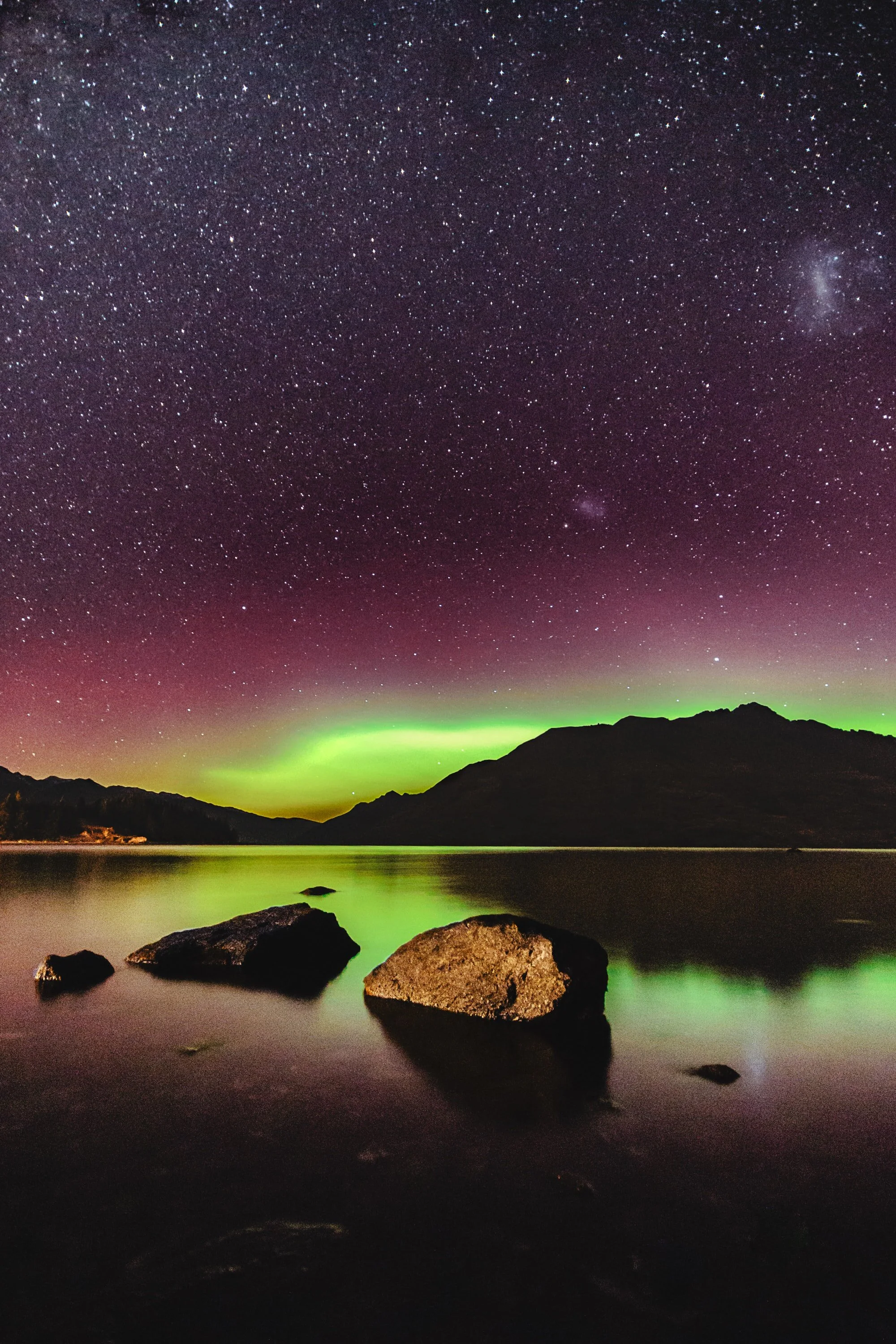 chasing auroras in new zealand