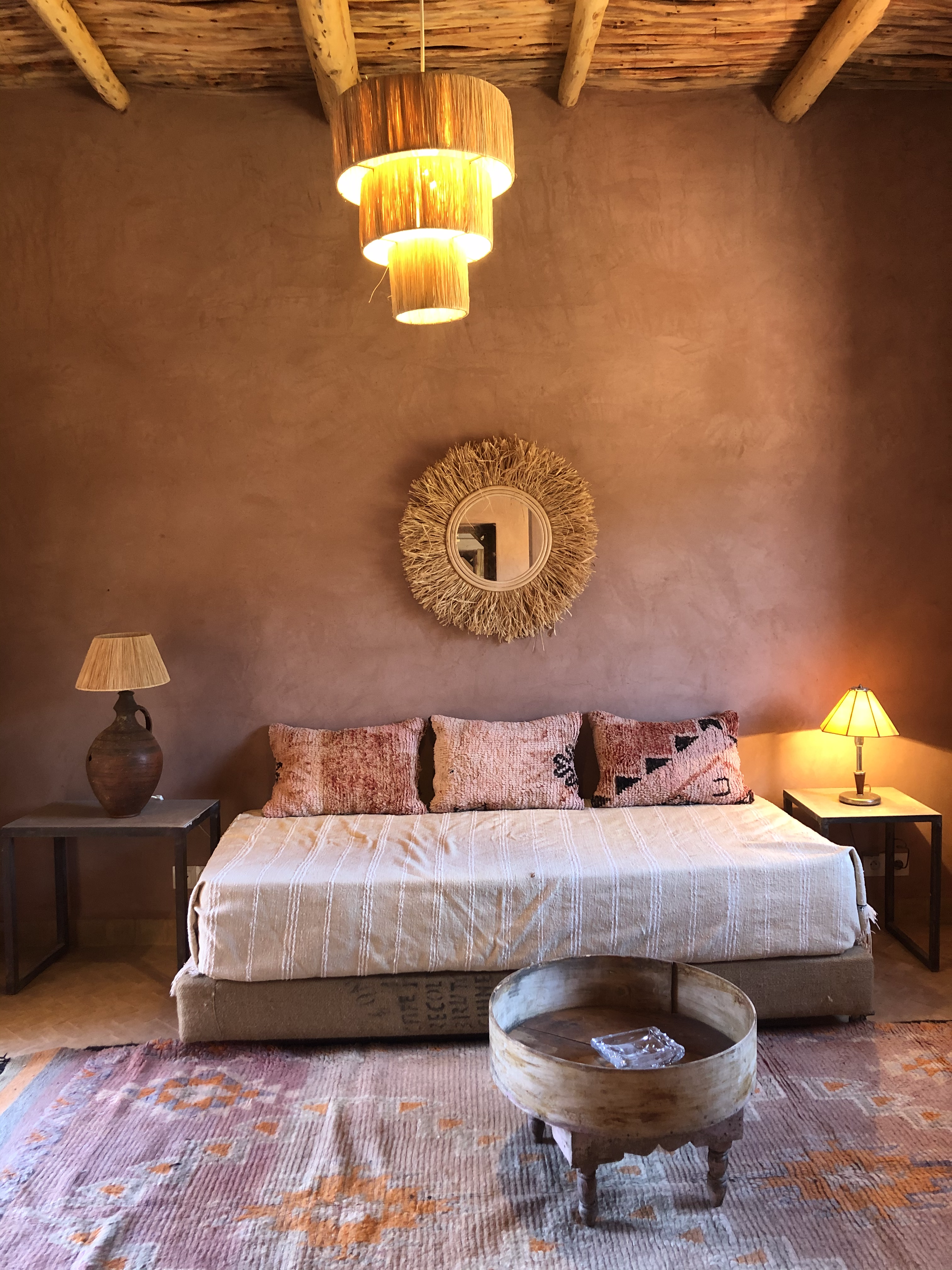 retreat  rooms1 copy.png