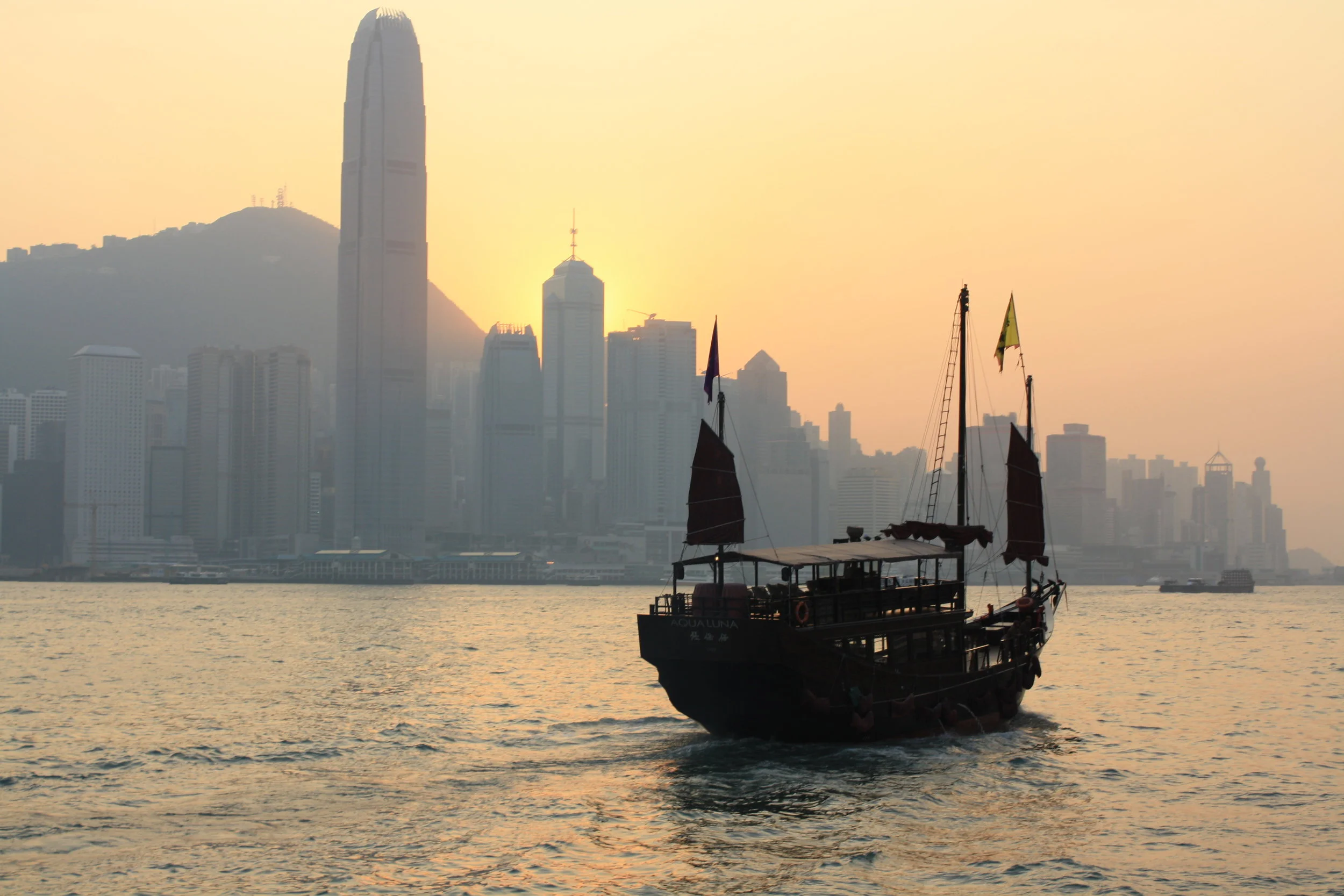 Varför åka turistbuss då man kan åka lokalbuss?