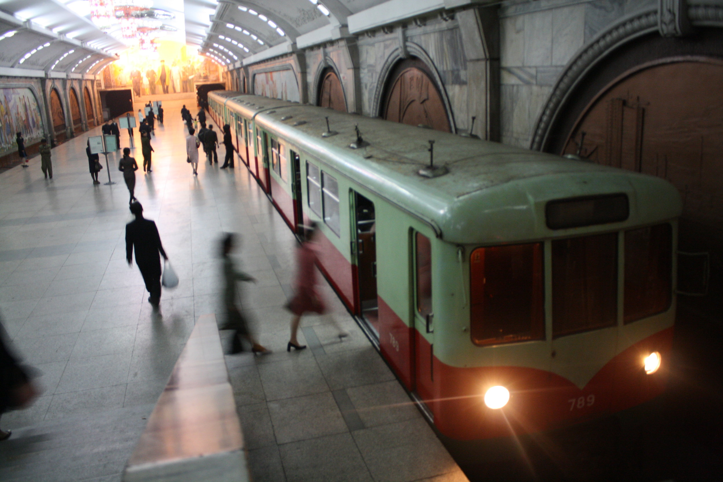 050.JPG