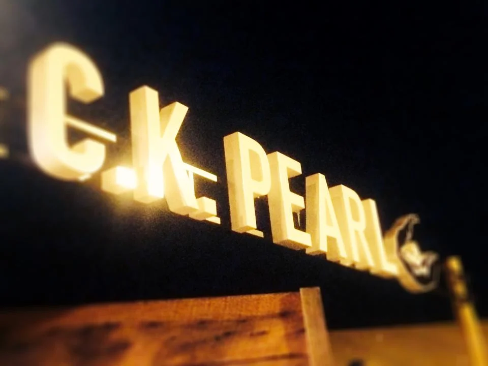 ck.sign.night.jpg