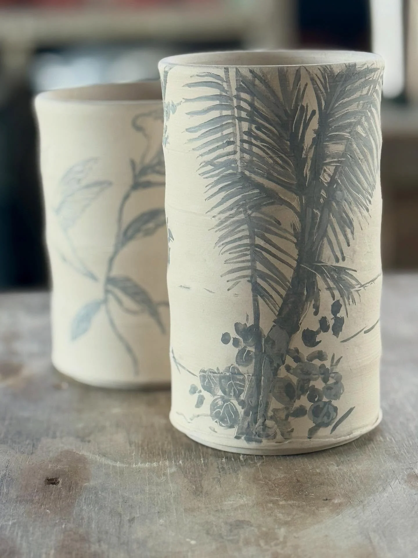 Just in case you wanted a closer look&hellip;.

#gailpots #handpainted #vessel #pottery #thrown