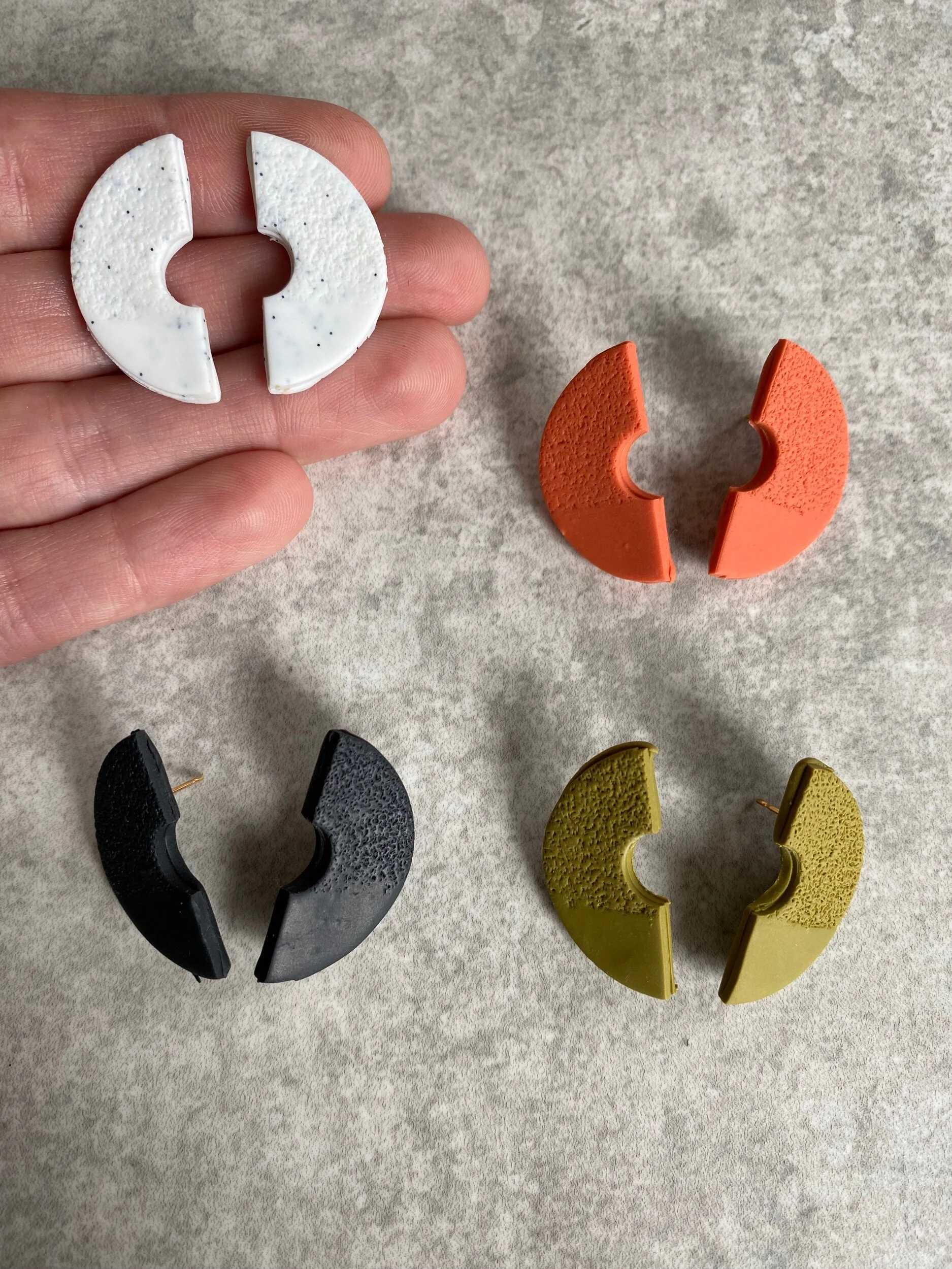 CA936BCC-90D1-4877-A1F9-F6F8A99FB140