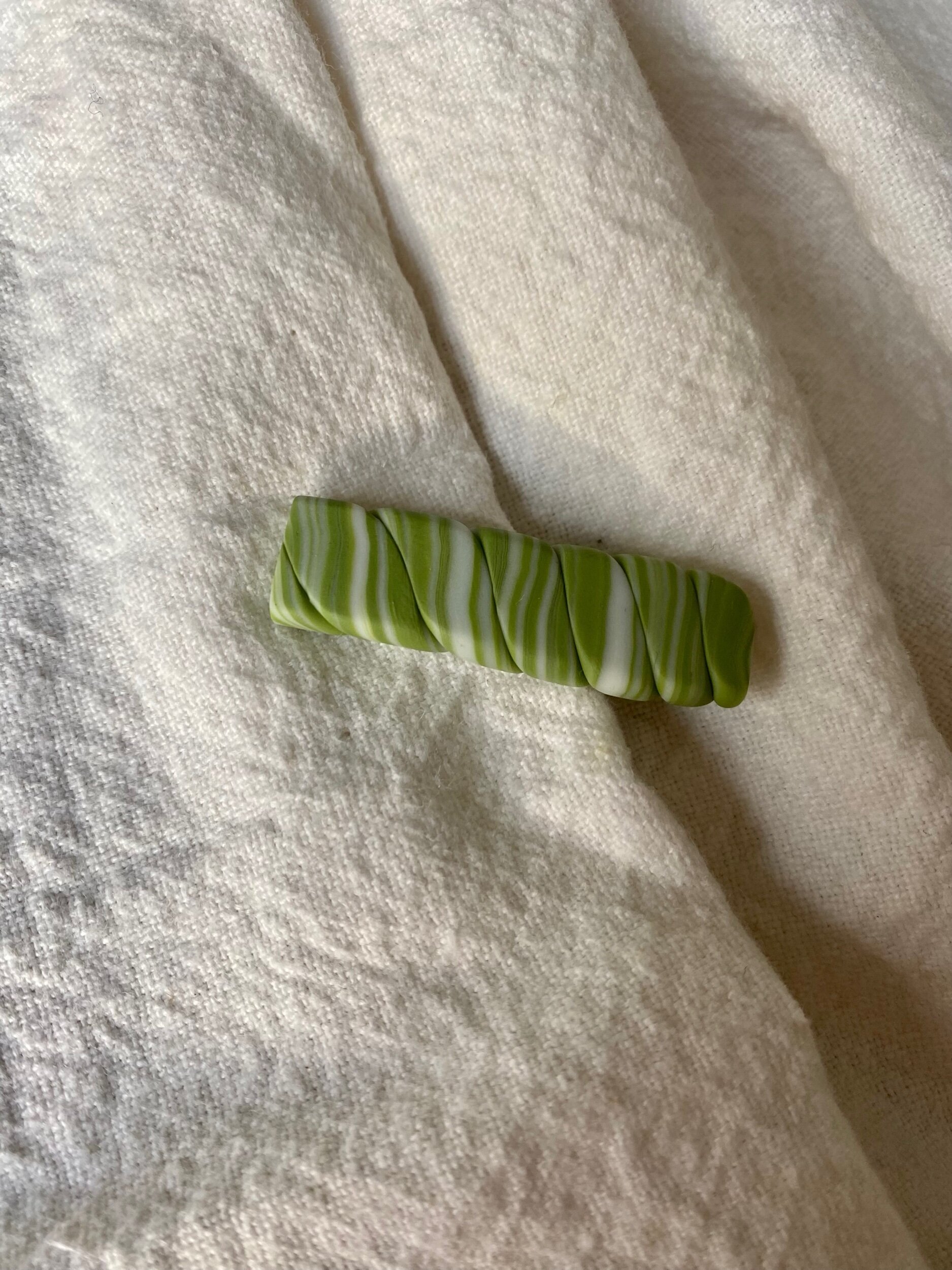 21083DAE-6281-4844-A6CD-8BCDF7481901