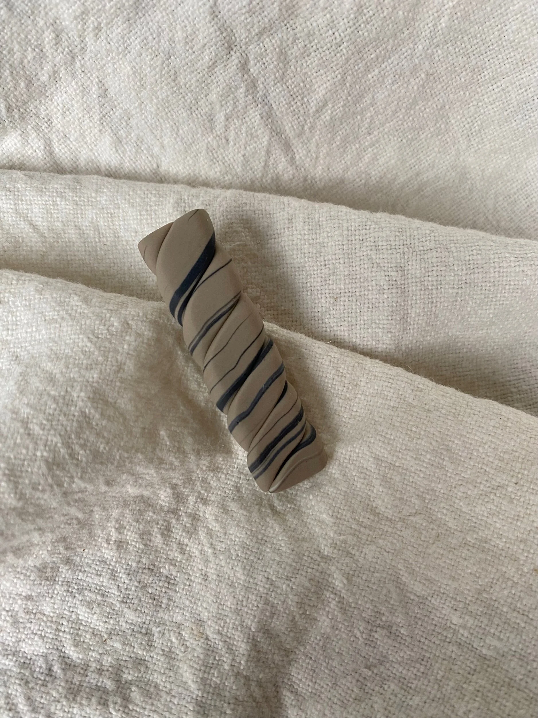 B50FF55D-2AF1-4225-8697-C72D458C4193