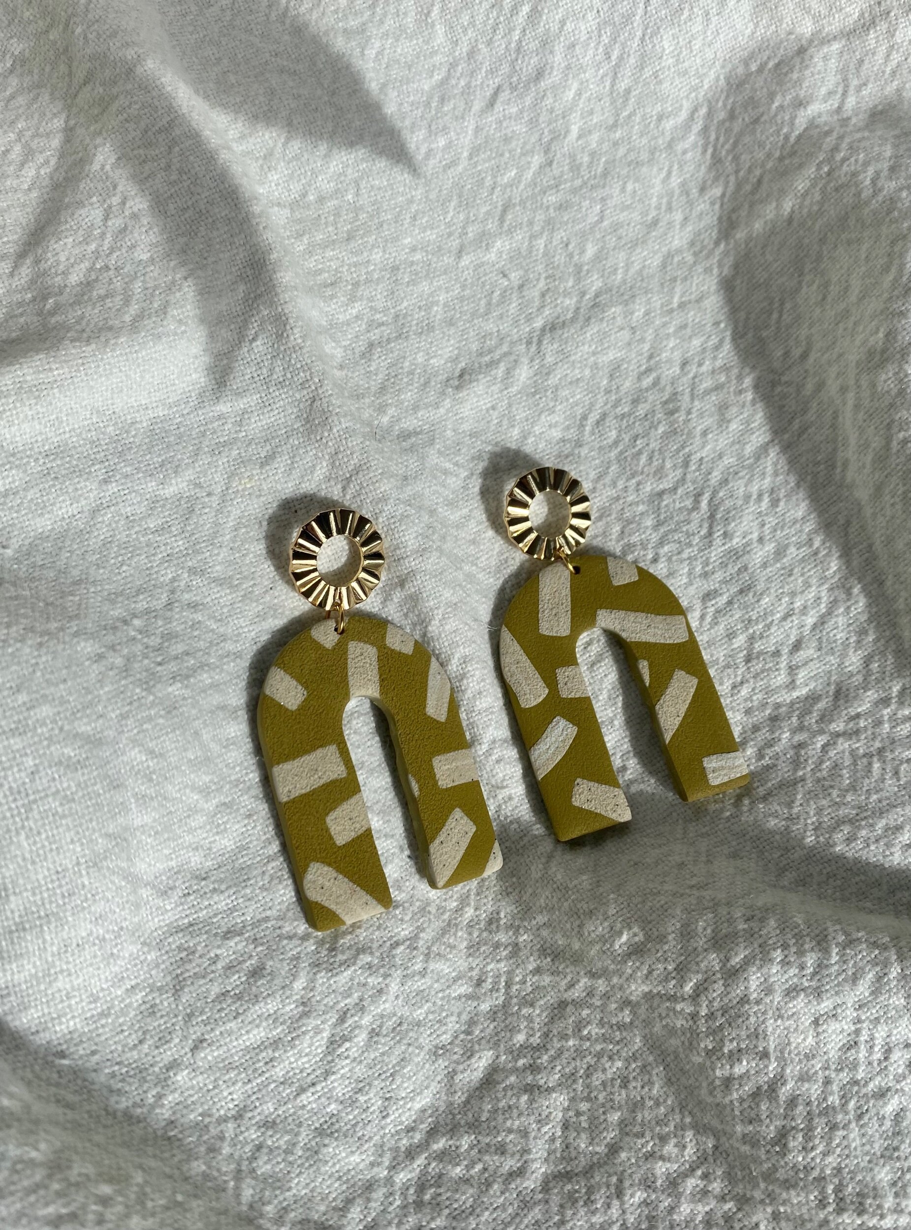 0E677AFD-A22B-41E3-8901-7A07A163C275