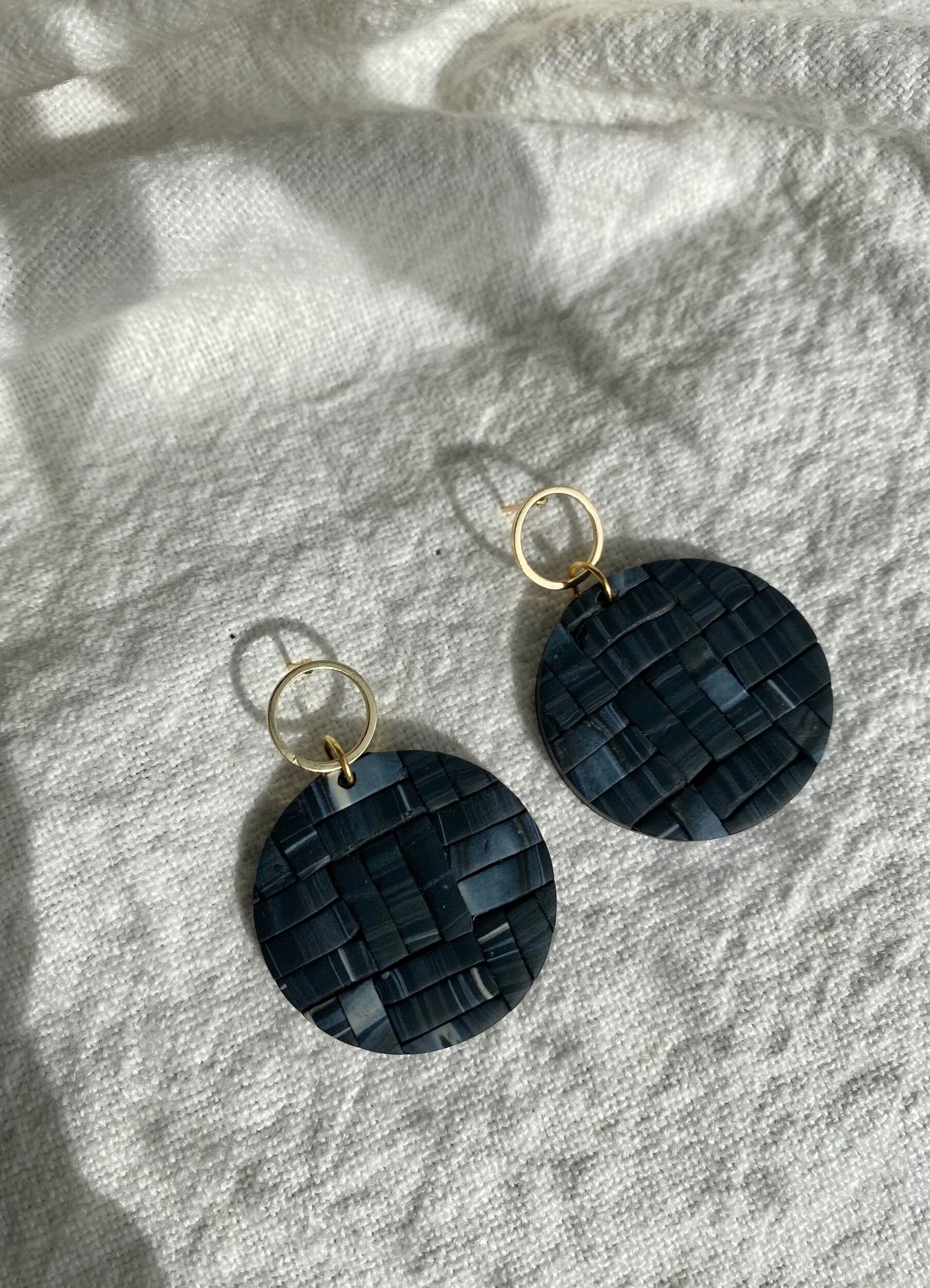 ECAF5FD3-57F8-4185-AB91-CEAD91C1601B