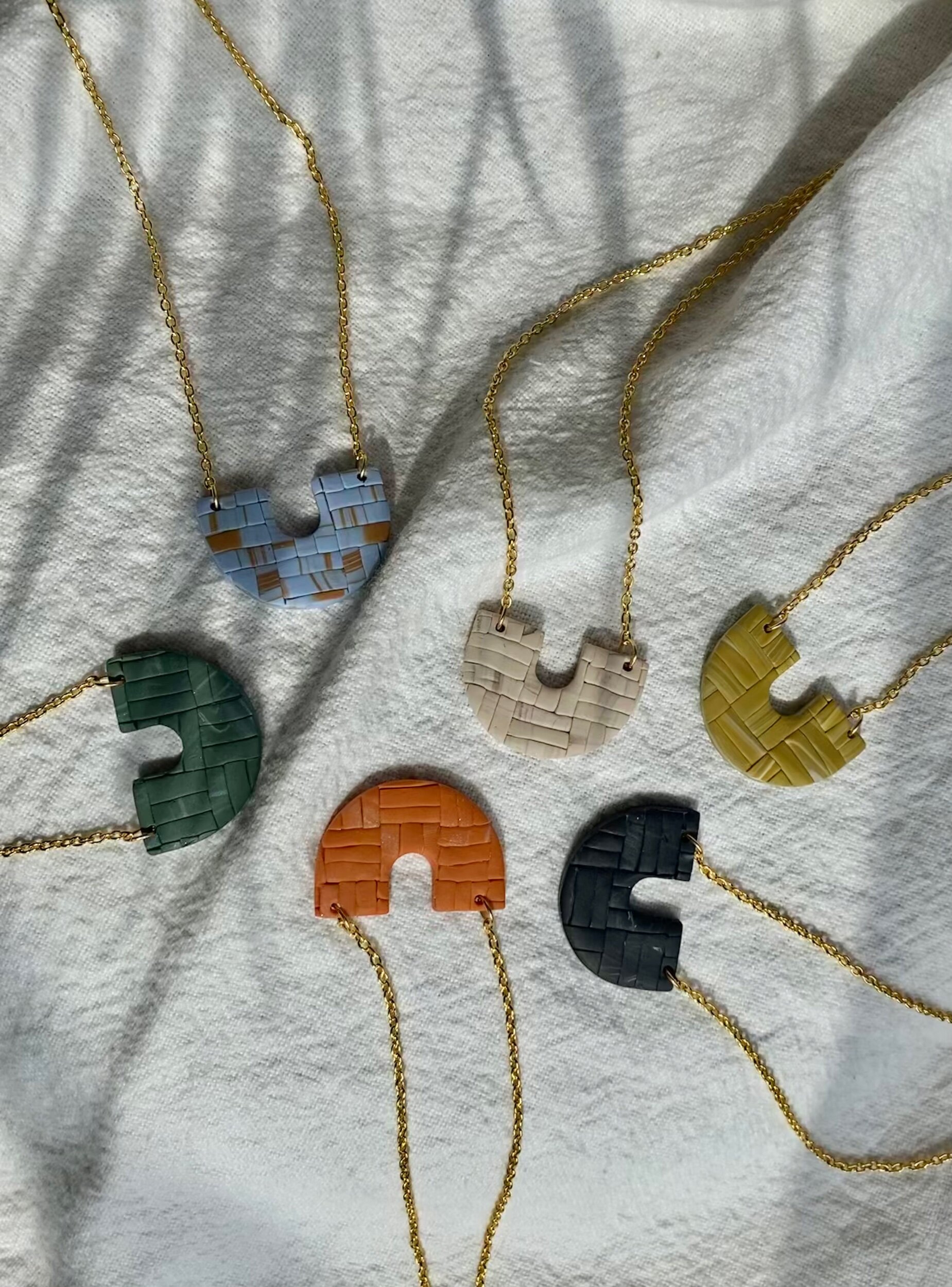 68BB8BA1-834E-4755-8579-73FCBBE58297