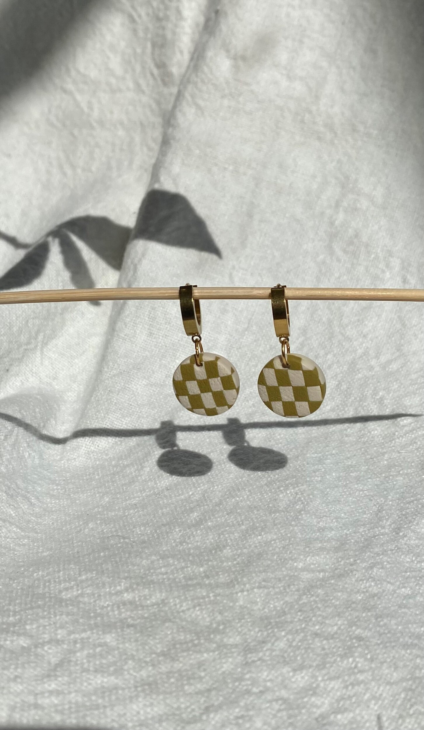 D6C0EFE6-EE24-4B46-934D-B0CE5E36CB3B