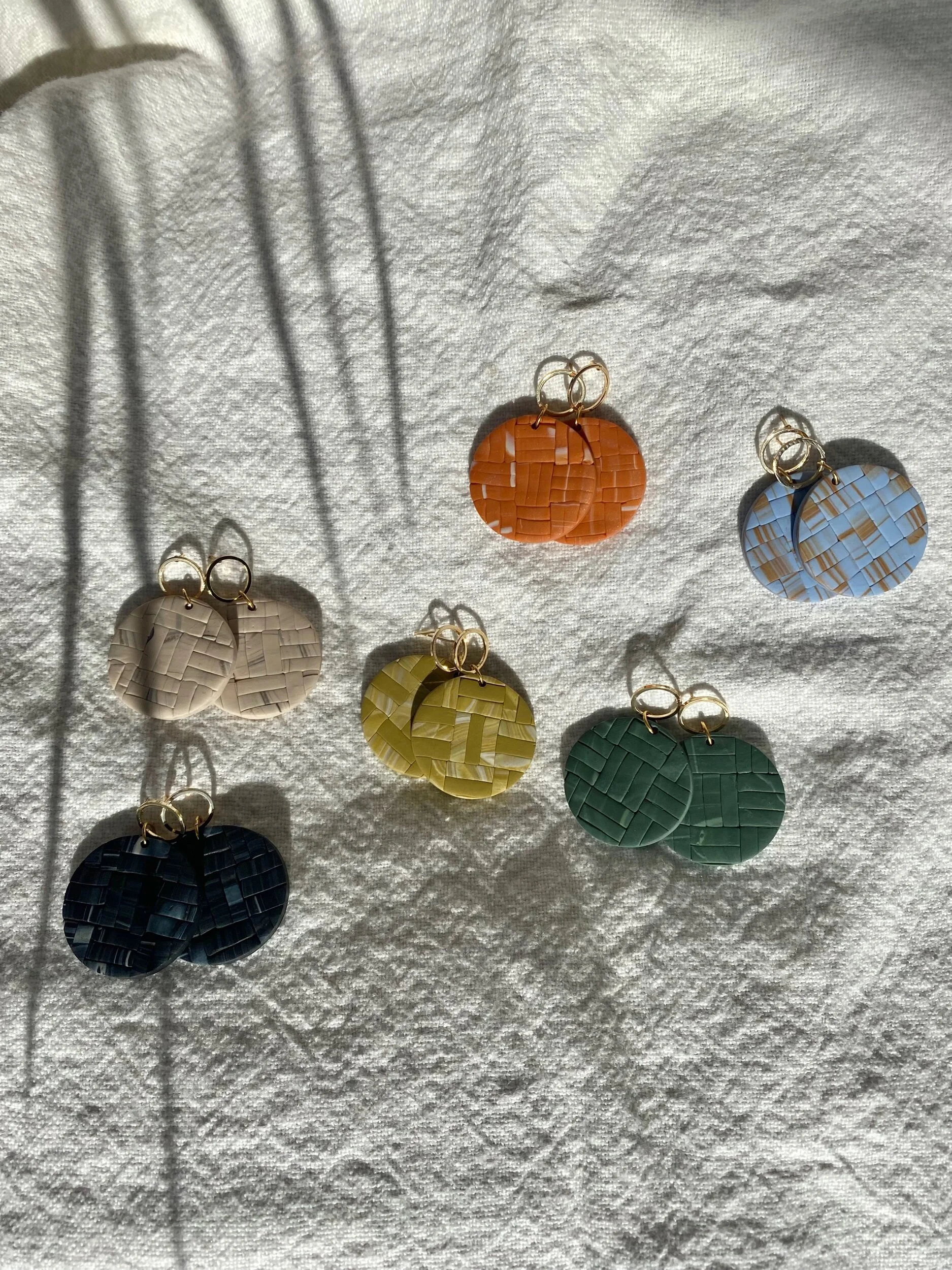 9DAC6D87-F05F-4D1D-8605-72D315E0082F