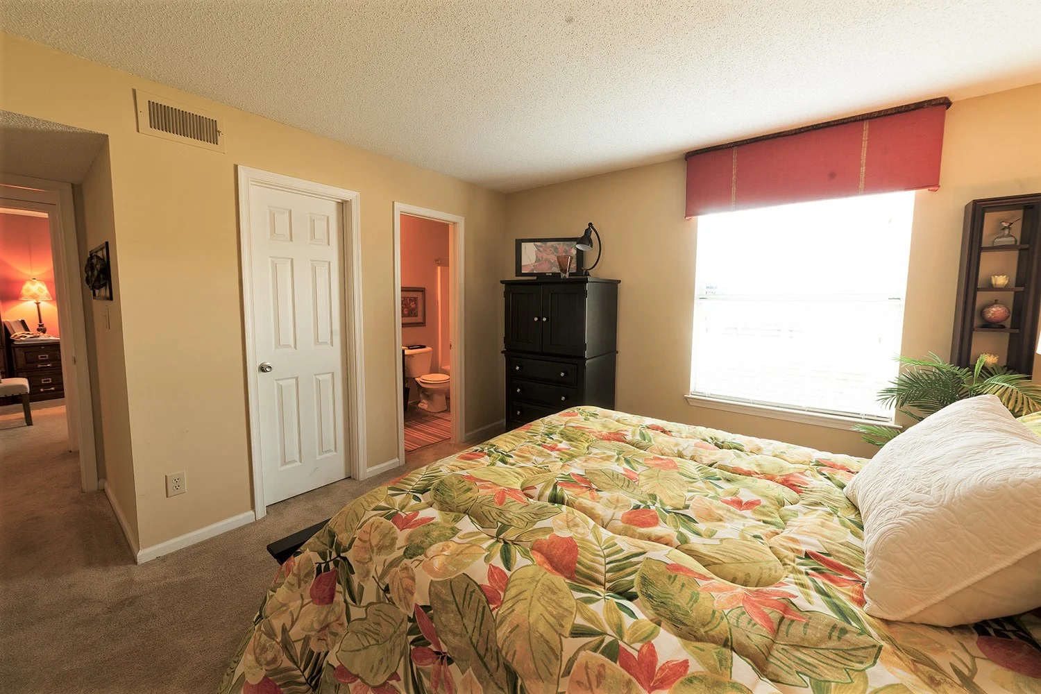 Herons Point Apartments in Virginia Beach, VA