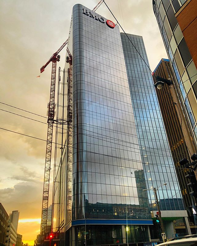 The newest addition to the Milwaukee skyline is nearly complete. Good morning! #development #realestate #commercialrealestate #milwaukee #skyline #irgens #noelrea #office #BMO #retail