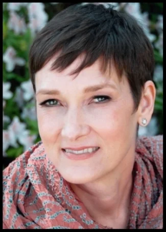 Karin_Gutman_500x700_v2.jpg