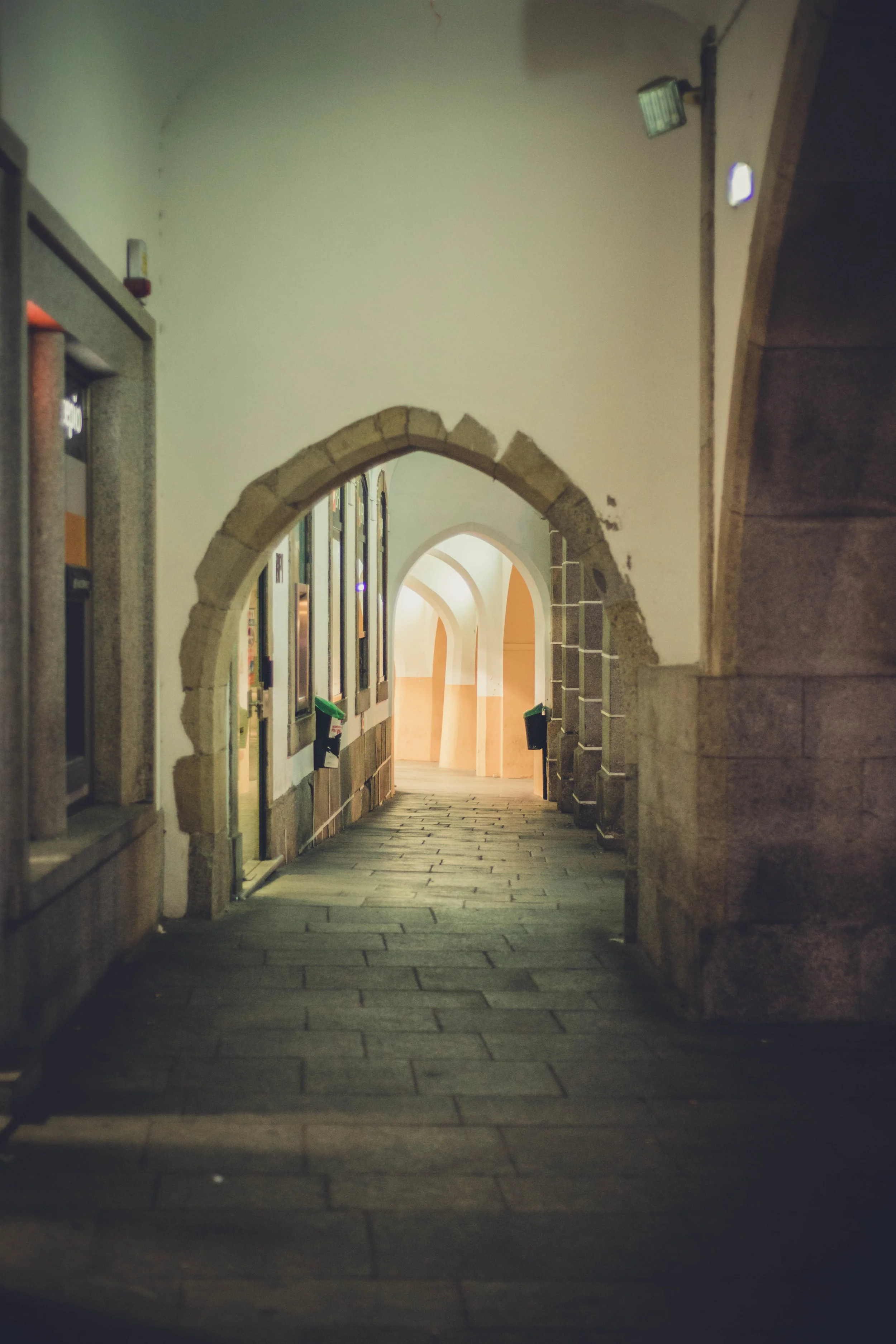 Evora. Roman Ruins. Portugal. Alentejo. Piliers. Roman city. ancient roman town. Blue sky. travel. adventure. history. historical. arch .architecture. side street. night time street.jpg