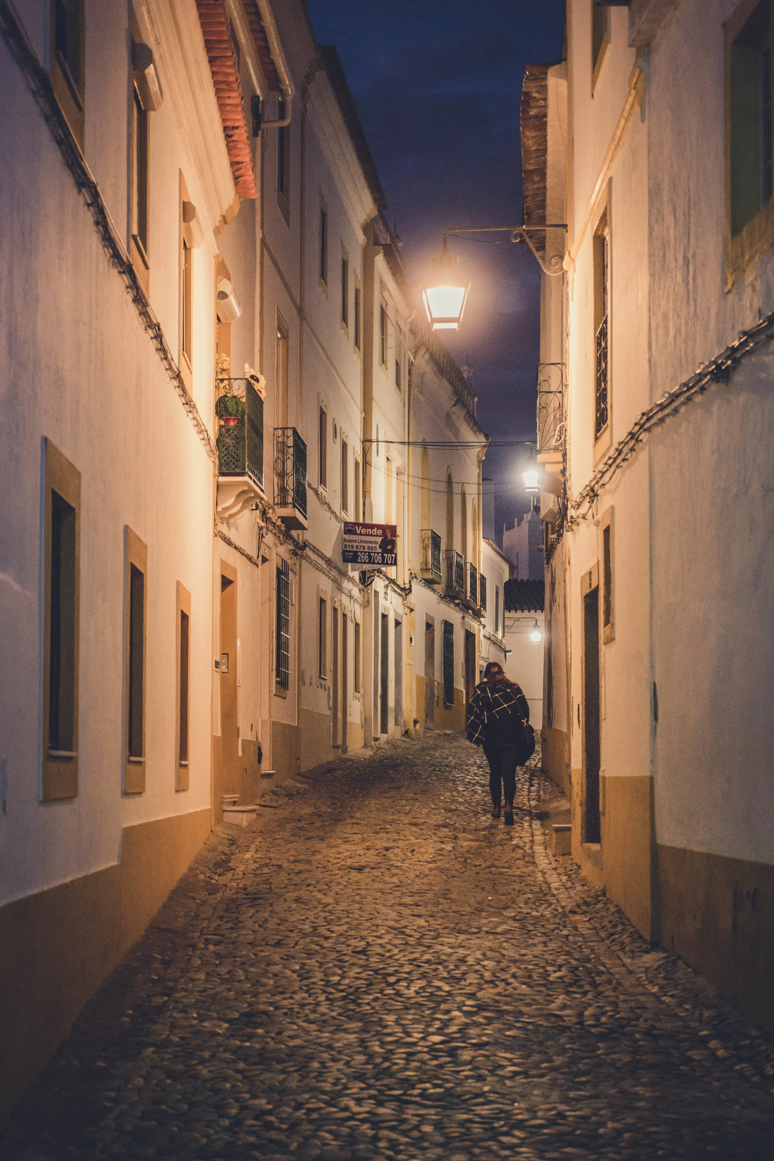 Evora. Roman Ruins. Portugal. Alentejo. Piliers. Roman city. ancient roman town. Blue sky. travel. adventure. history. historical. wine. architecture. side street. walking the city.jpg