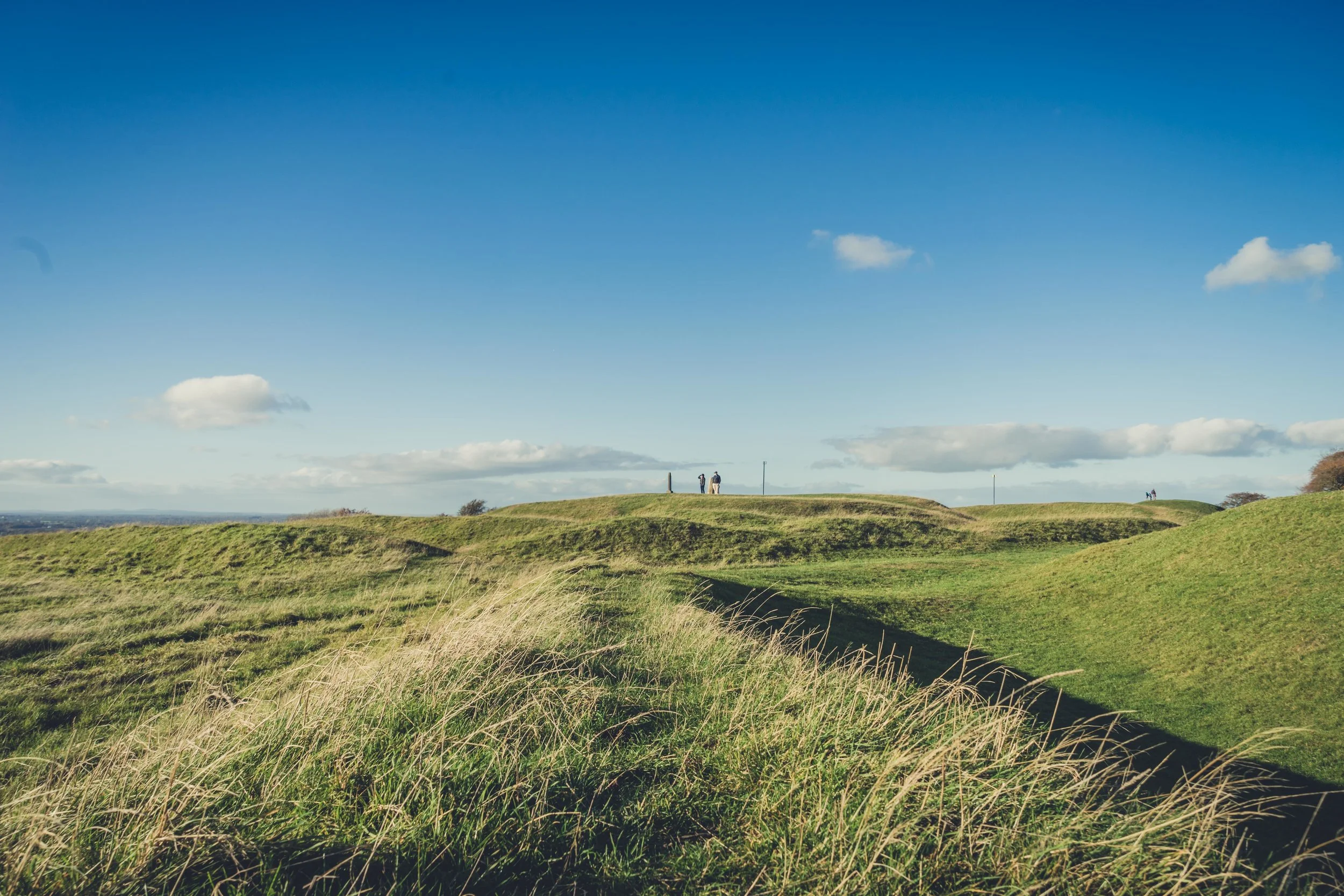 Hill of tara. ireland. history. irish. golden light. travel. blog. autumn. colour. celtic. gaelic. feilds of tara.jpg