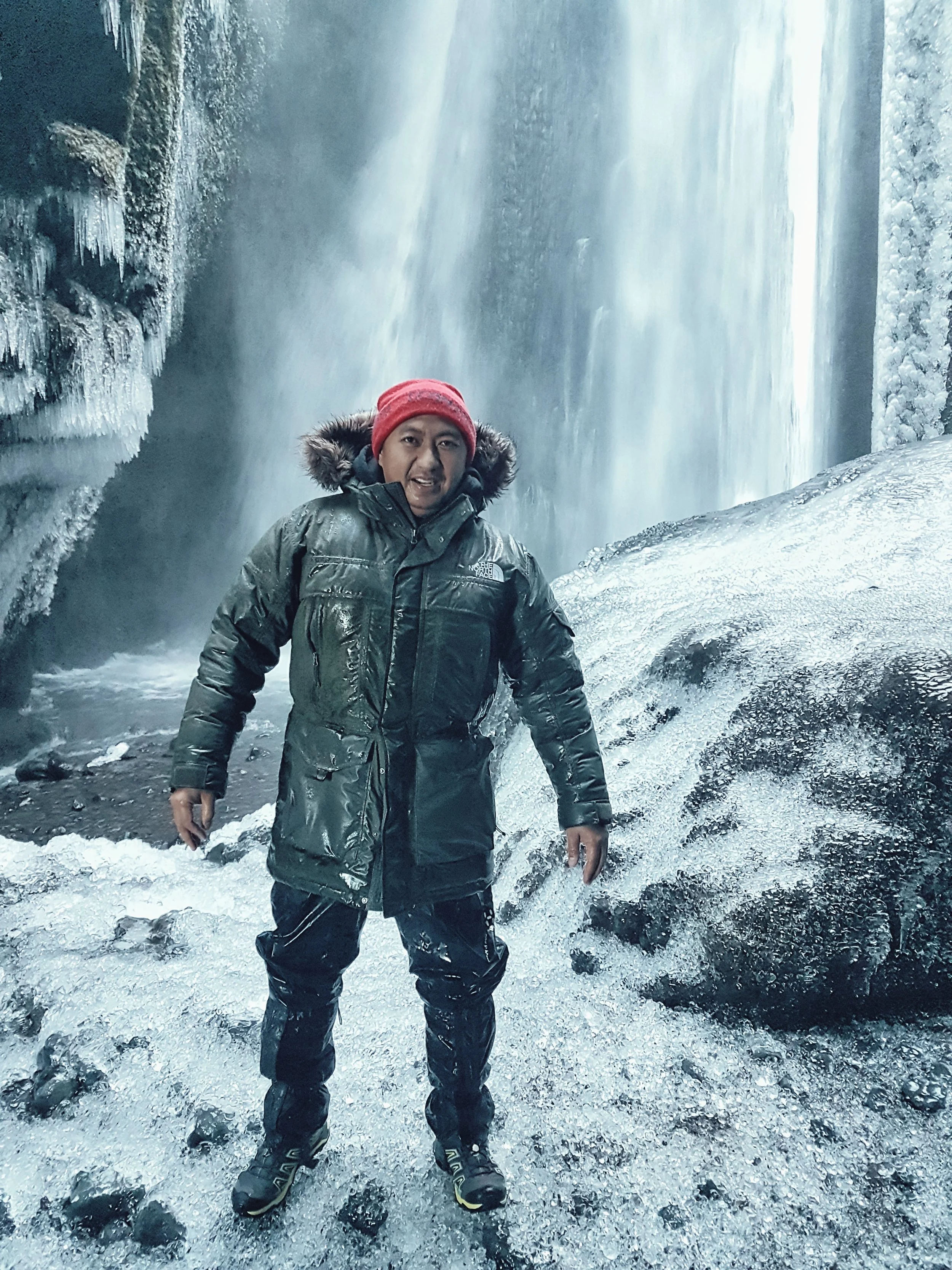 Iceland. snow. travel. adventure. photography. trip. epic landscape. snow. cold. freezing. sunrise. ivan in beast mode.jpg
