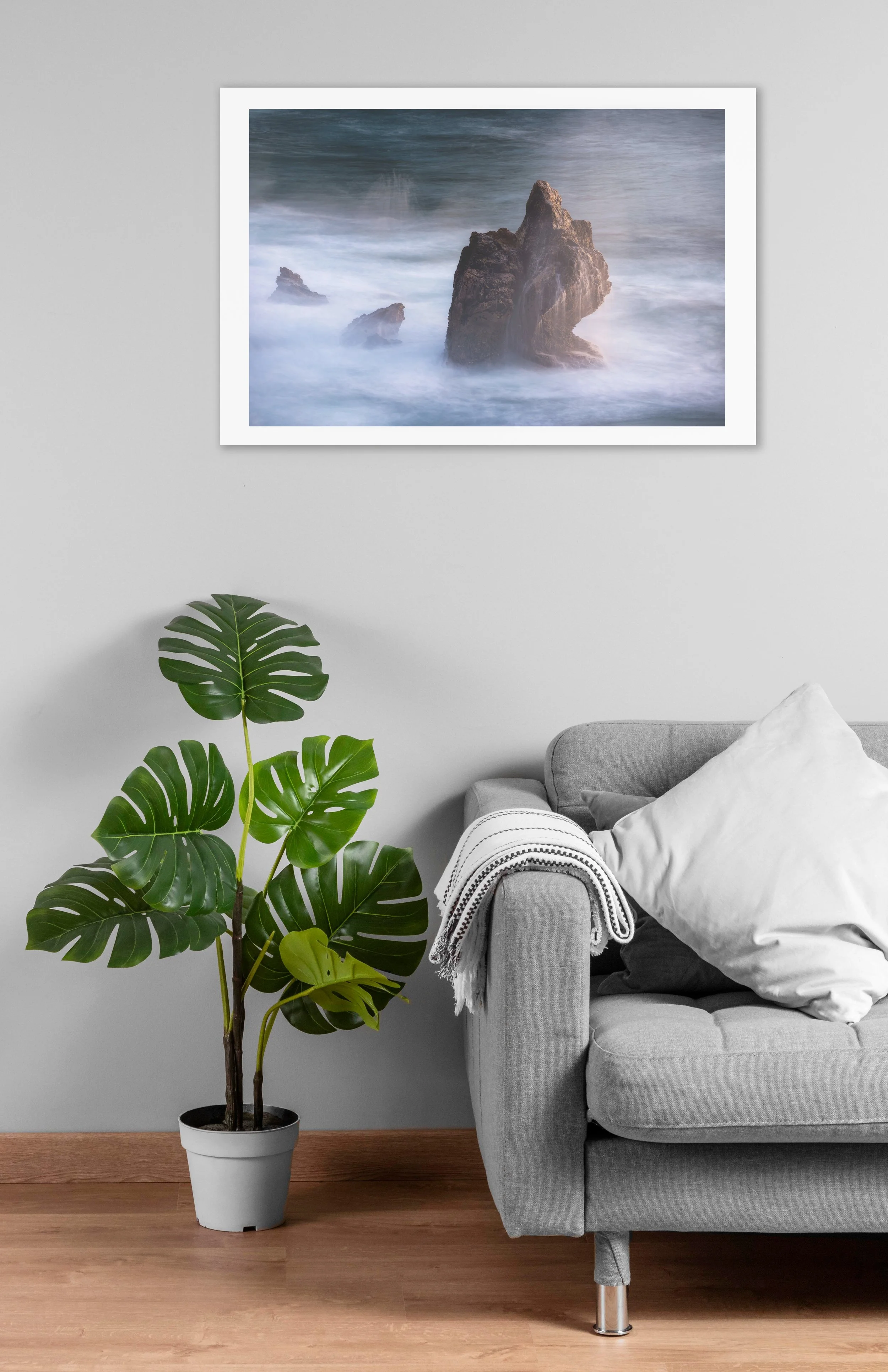 https://www.freepik.com/free-photo/mock-up-frame-wall_13105393.htm#fromView=search&page=1&position=0&uuid=3f29bba3-4a51-4d62-8567-f4522bba9df4">Image by freepik
