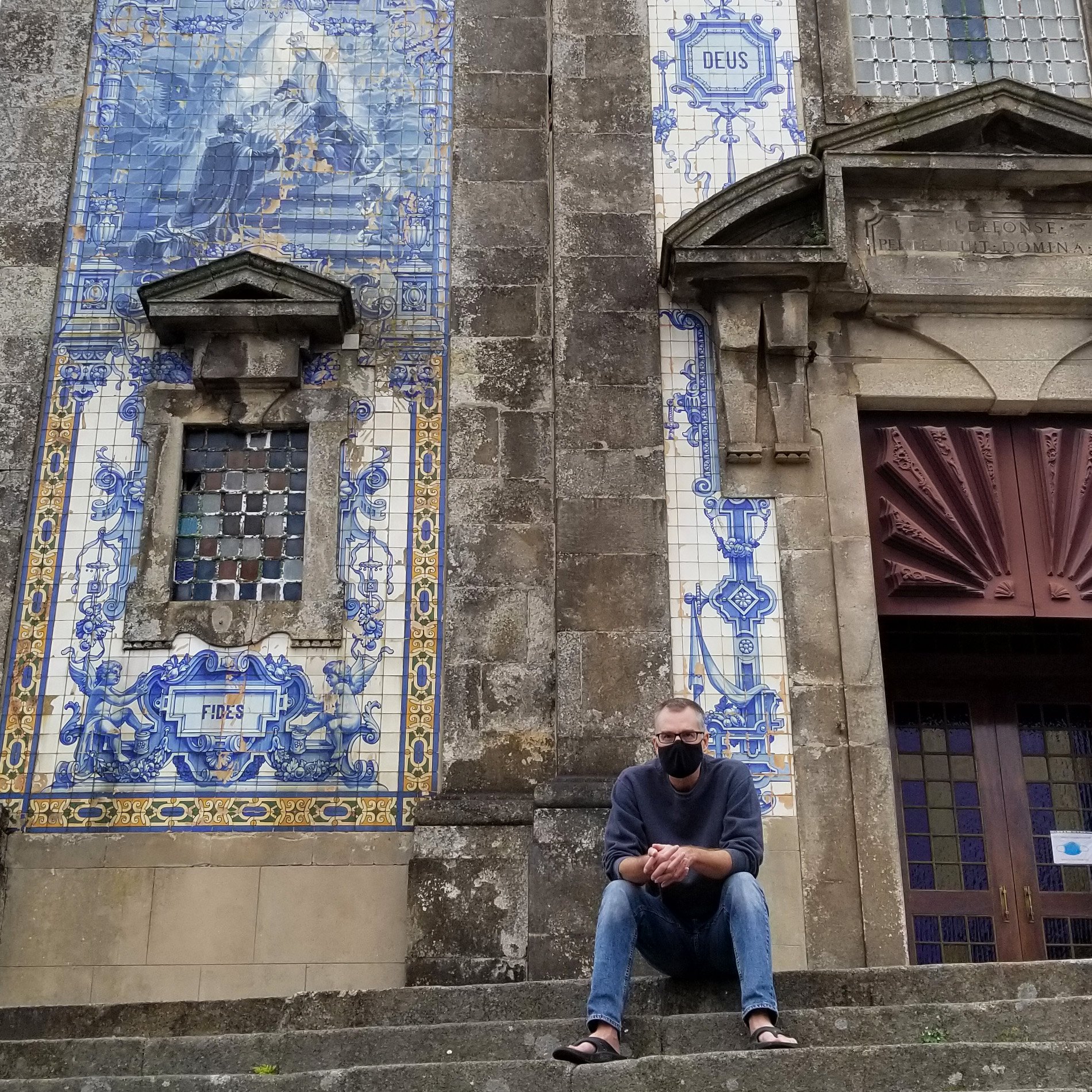 Porto tiled church CROPPED.jpg