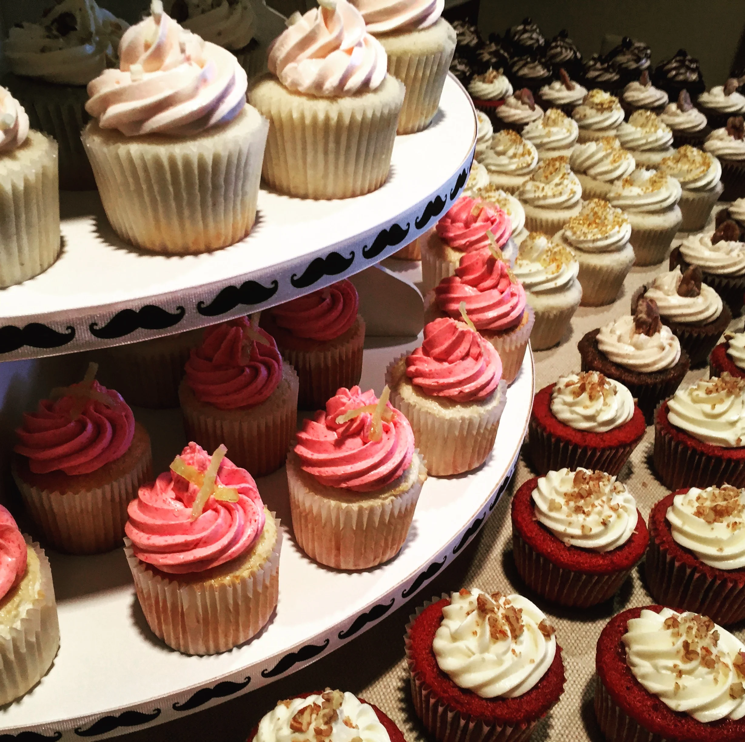 Cupcake Display for Wedding, July 2017