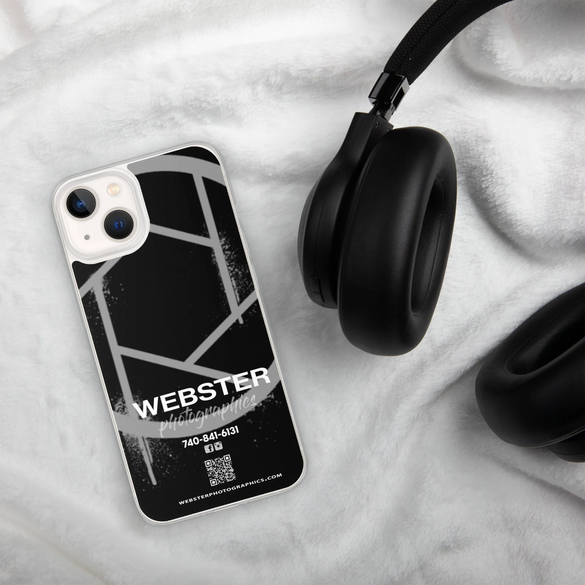 iphone-case-iphone-13-lifestyle-2-63e44af14c933.jpg