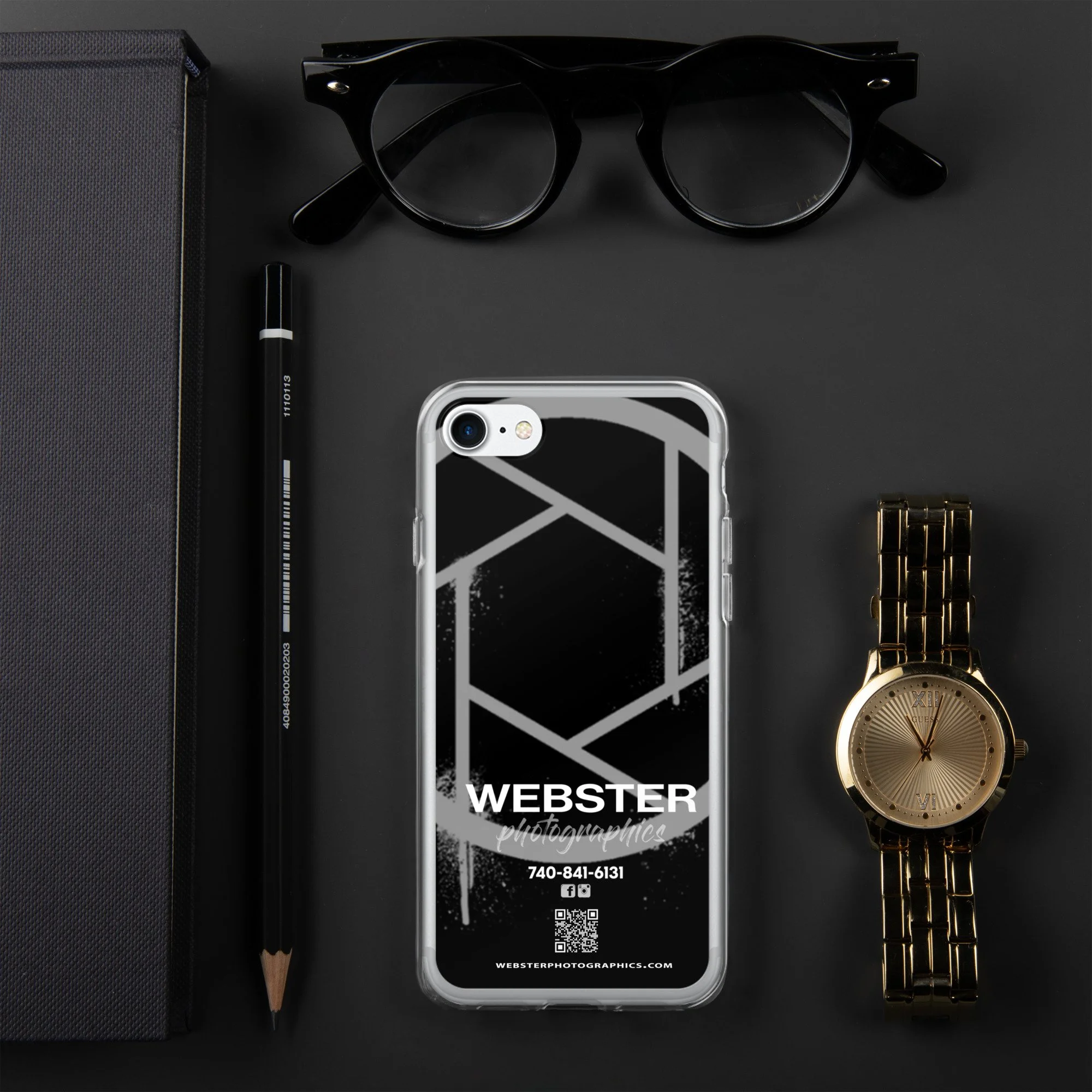 iphone-case-iphone-se-lifestyle-1-63e44af14ca40.jpg