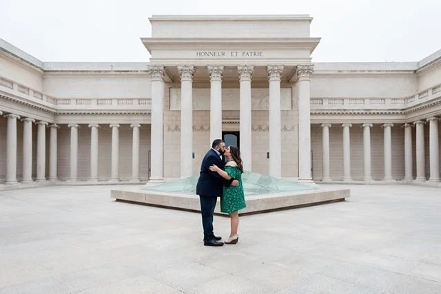 This gorgeous engagement session that took place at a few landmarks in San Francisco is now live on the blog! Link is in bio to see the full gallery. ☺
