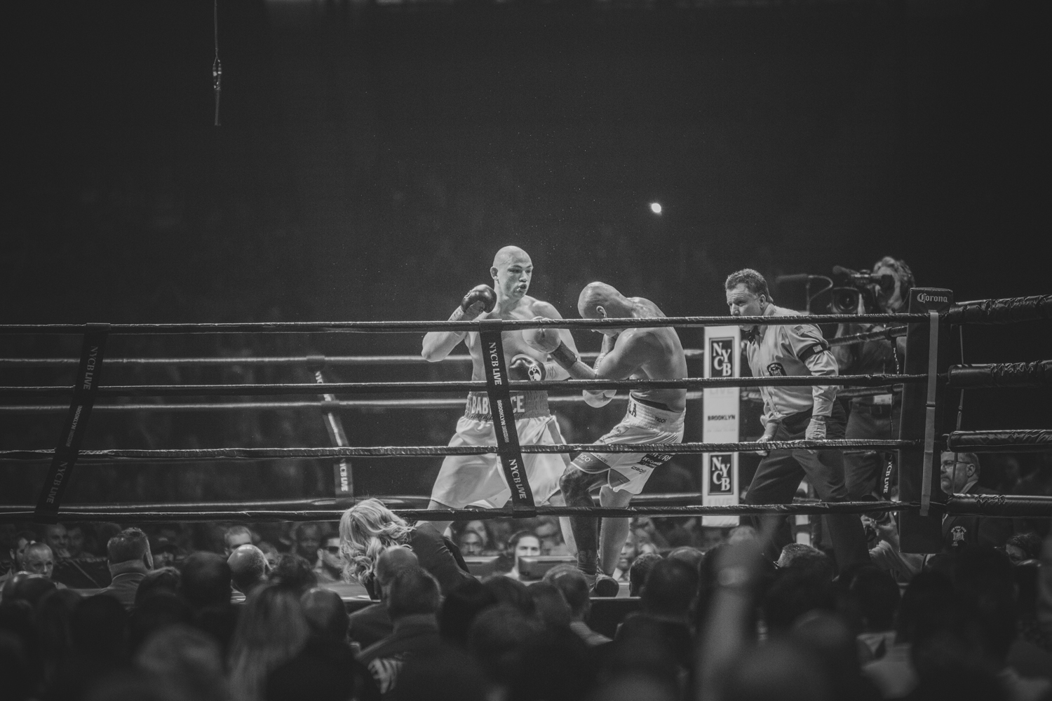 Adam Kownacki vs Artur Szpilka - Nassau Colliseum Boxing NYC photgraphy Sylwek Wosko DigitalReflectionStudio (42).jpg