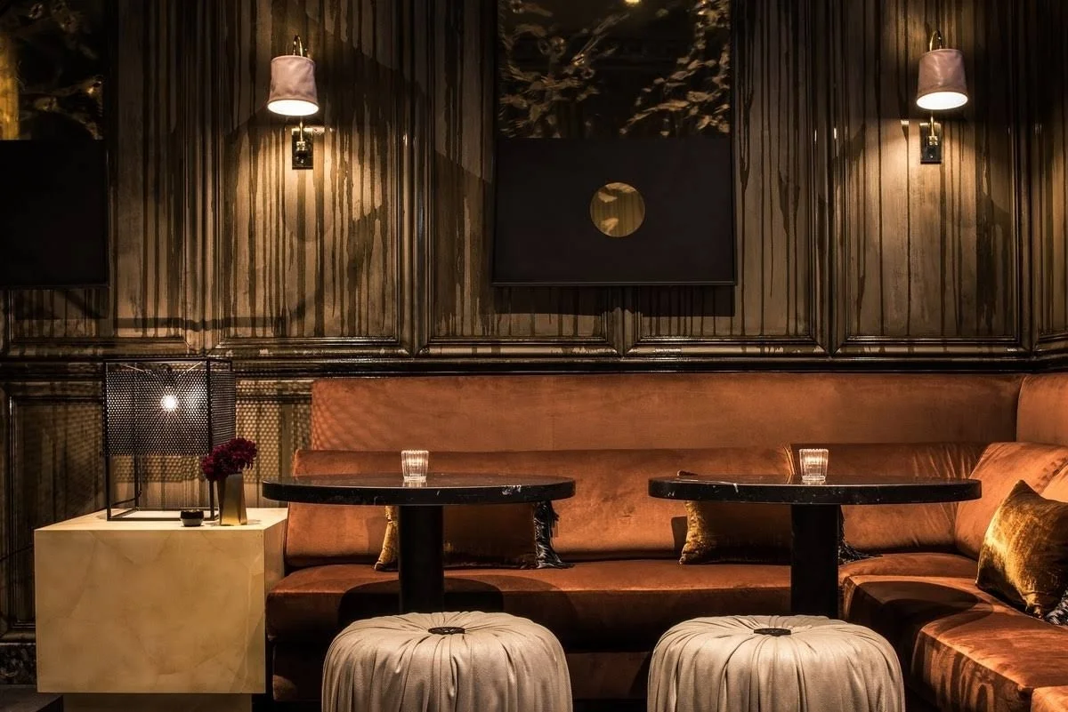 lime wash with resin drip|Talbott Hotel Lounge 