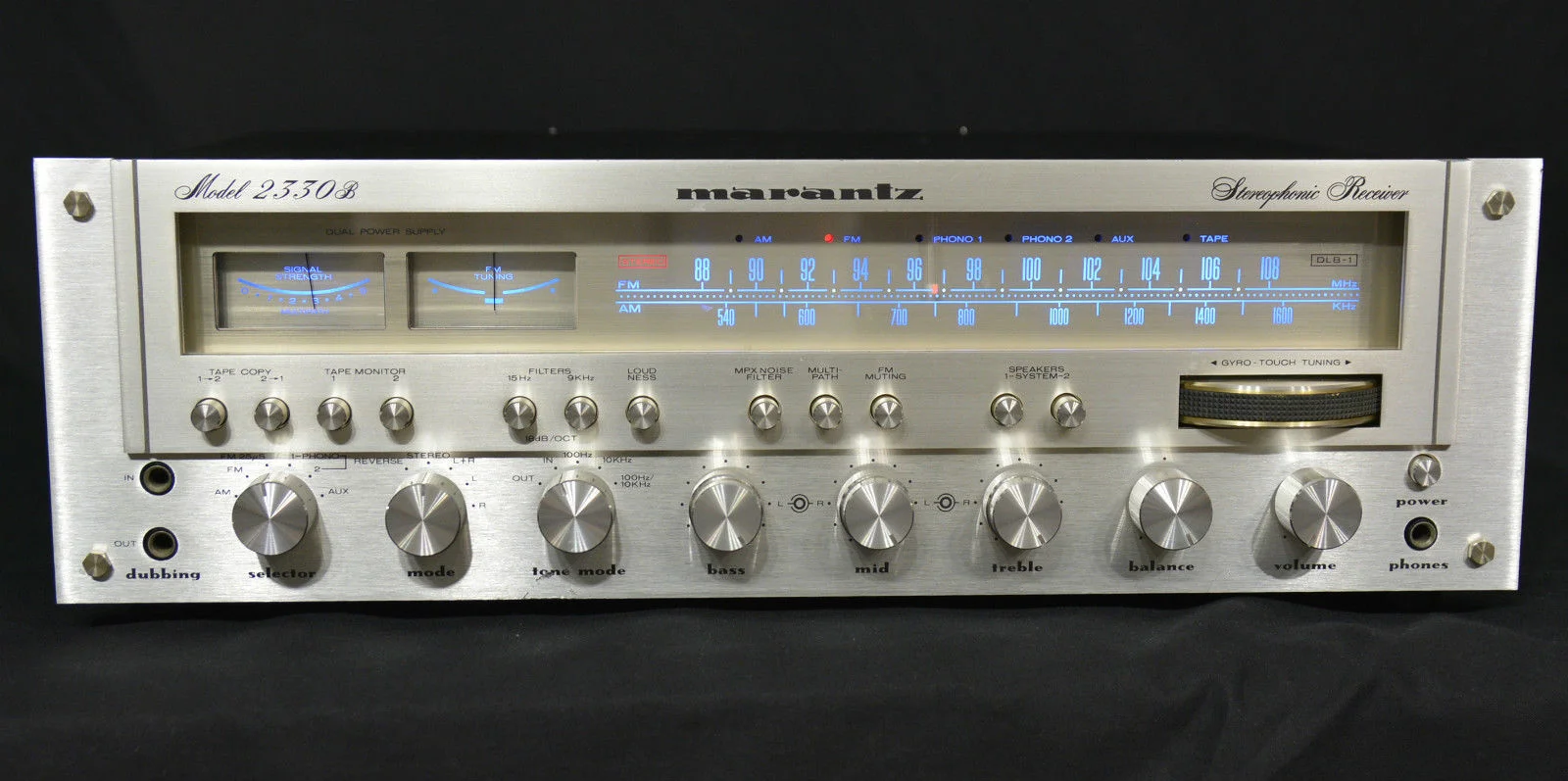 audio vintage stock 3a.jpg