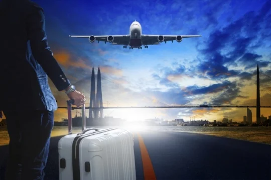 Becker World Travel vs Expedia