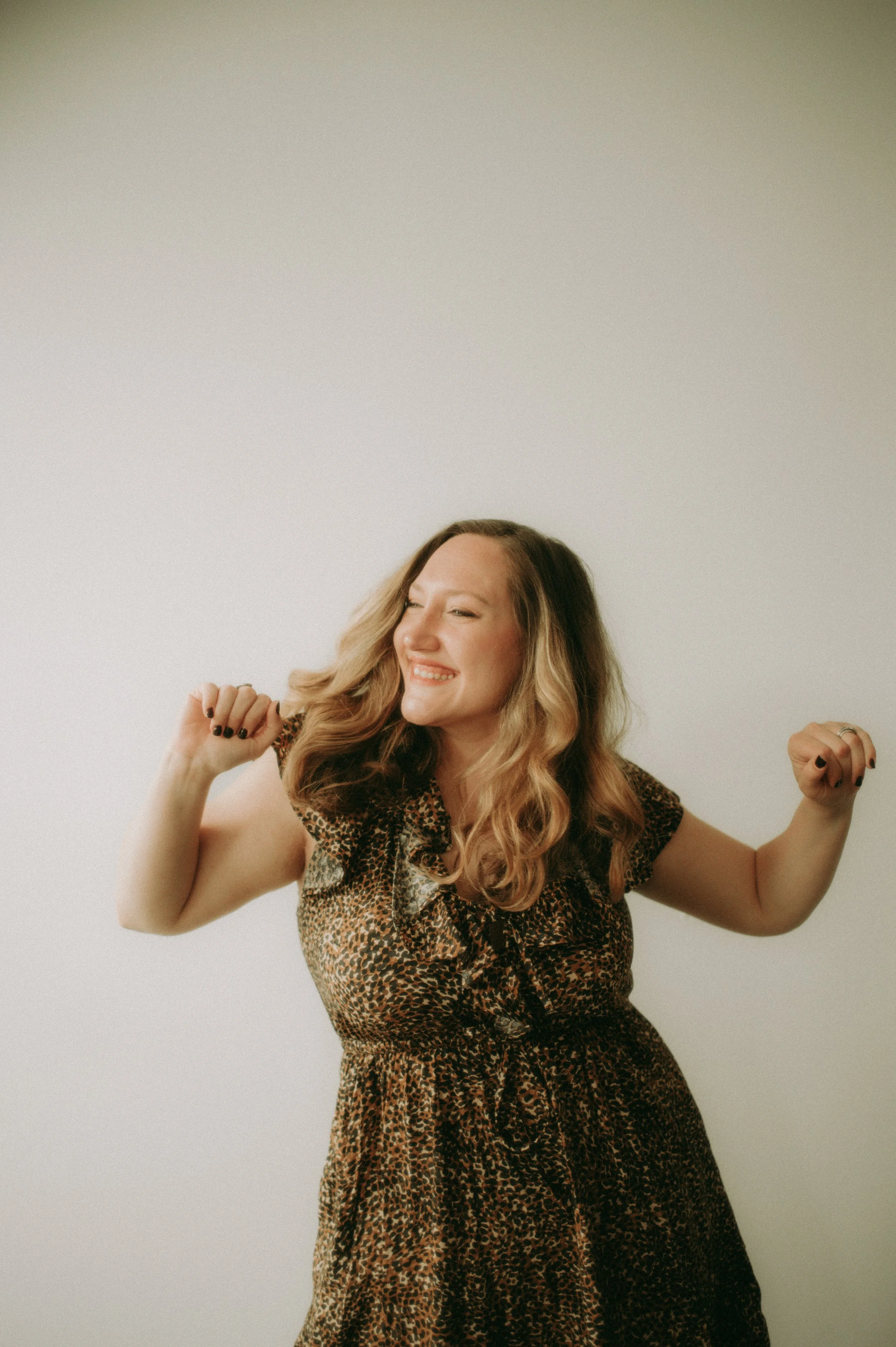 LIVE MUSIC: Elizabeth Web Trio w/ Joshua Davis &amp; Mackinlay Himes