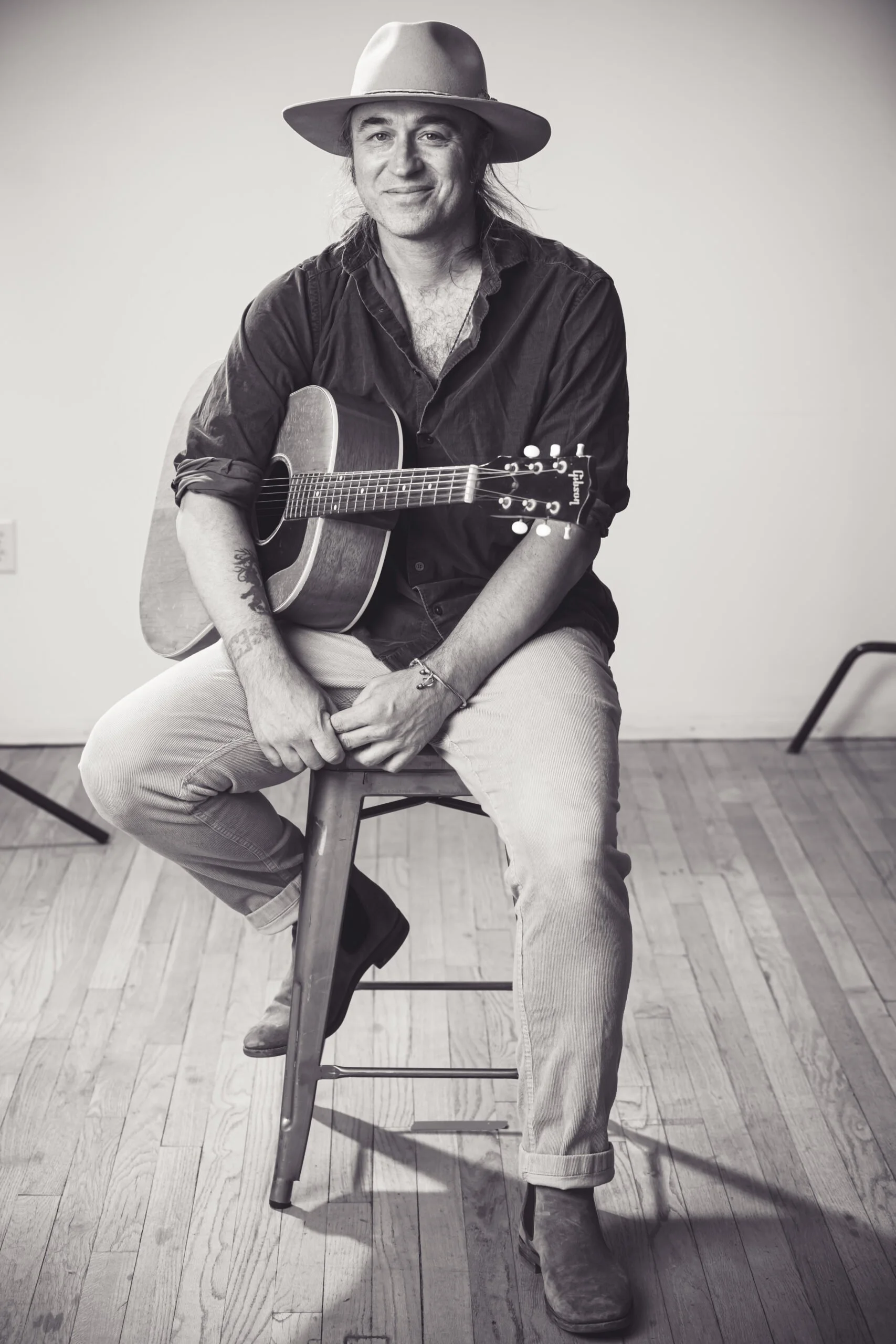 LIVE MUSIC: Jason McIntyre