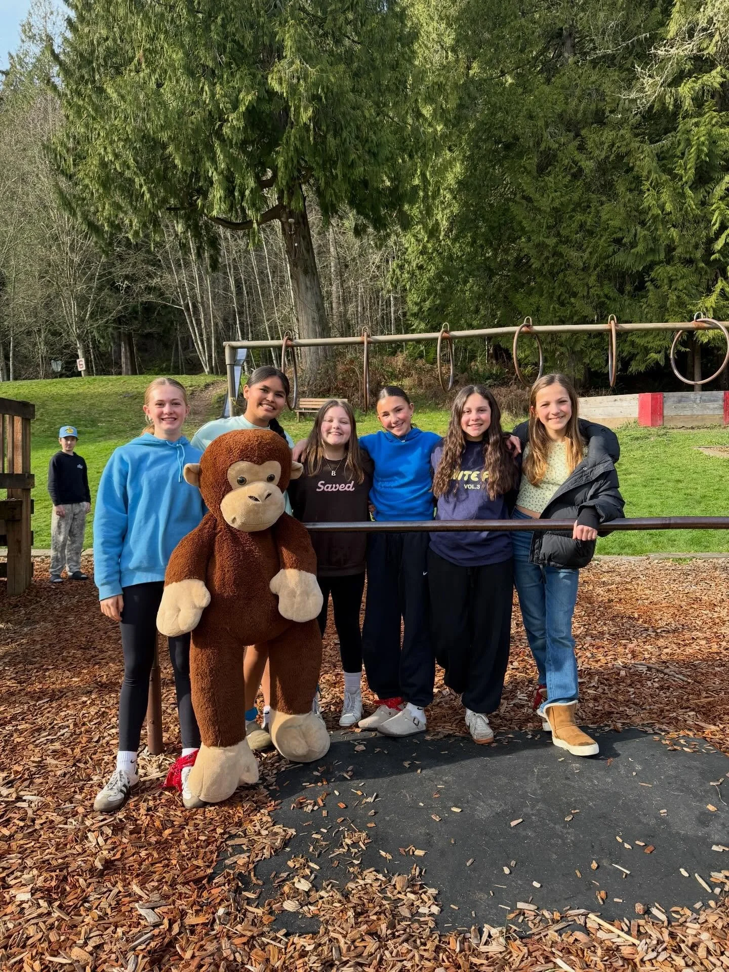 It has been a blast having Bellingham Christian School join us for their Middle School Winter Retreat this week! God blessed us with amazing weather, and it was a foretaste of summer with campers everywhere! ☀️ Interested in bringing your Christian s
