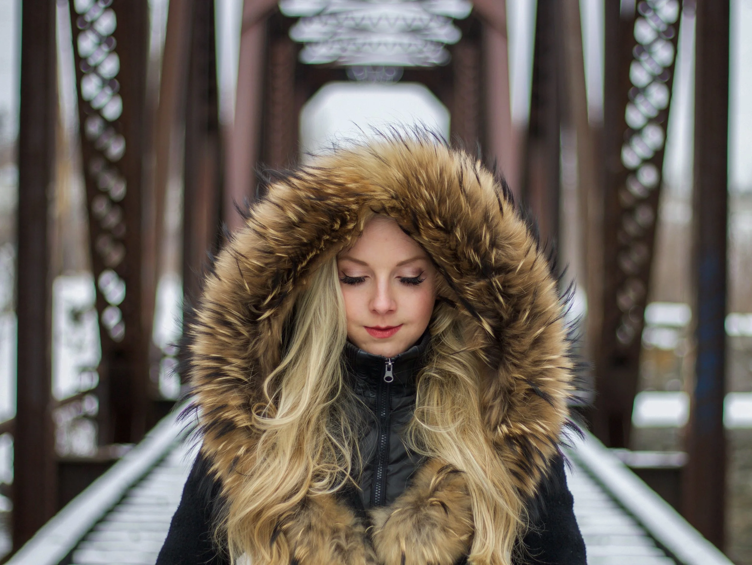 FURS & MORE — Fletcher Bensky Furs display picture 3