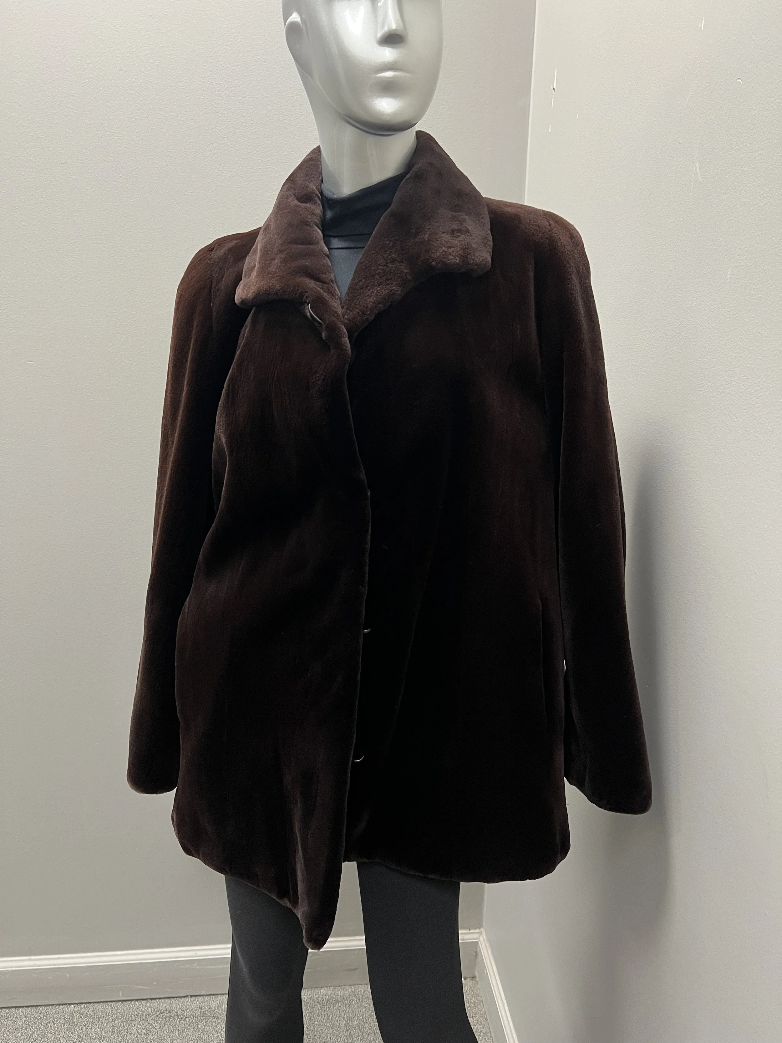 1370CC Brown Sheared Mink Stroller Medium