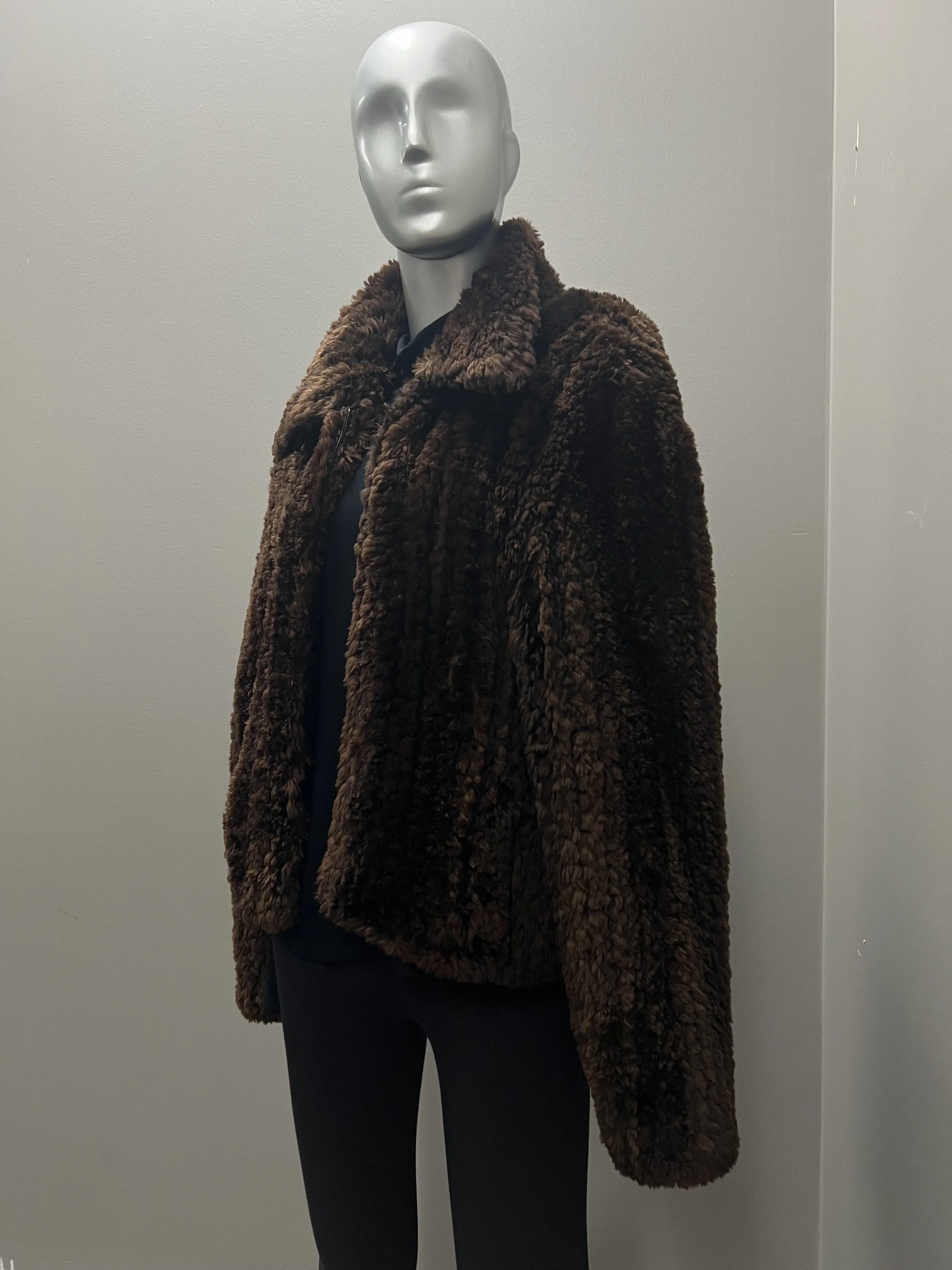 1382 Brown Knitted Beaver Jacket L