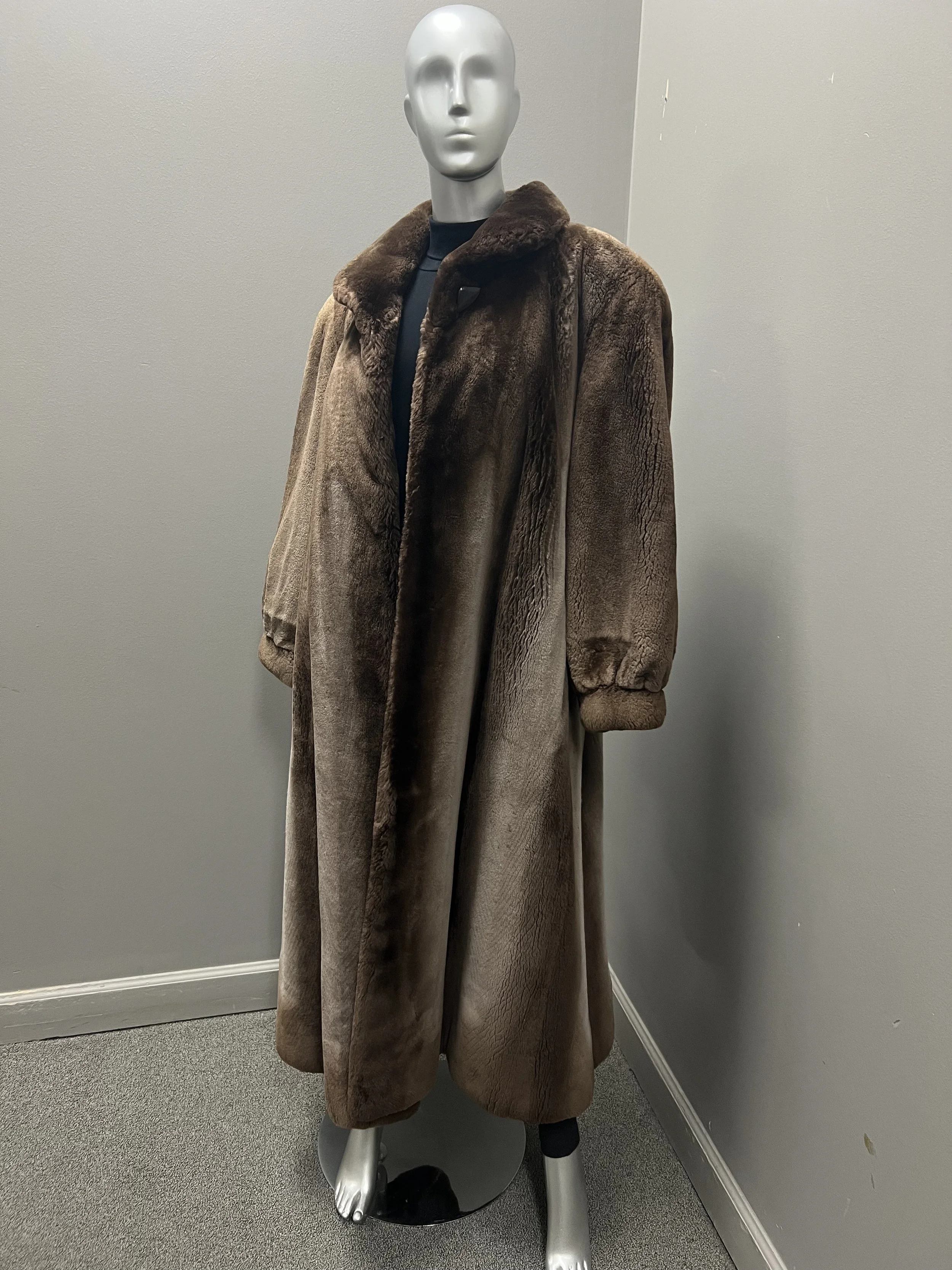 1312CC Phantom Sheared Beaver Full Length XL