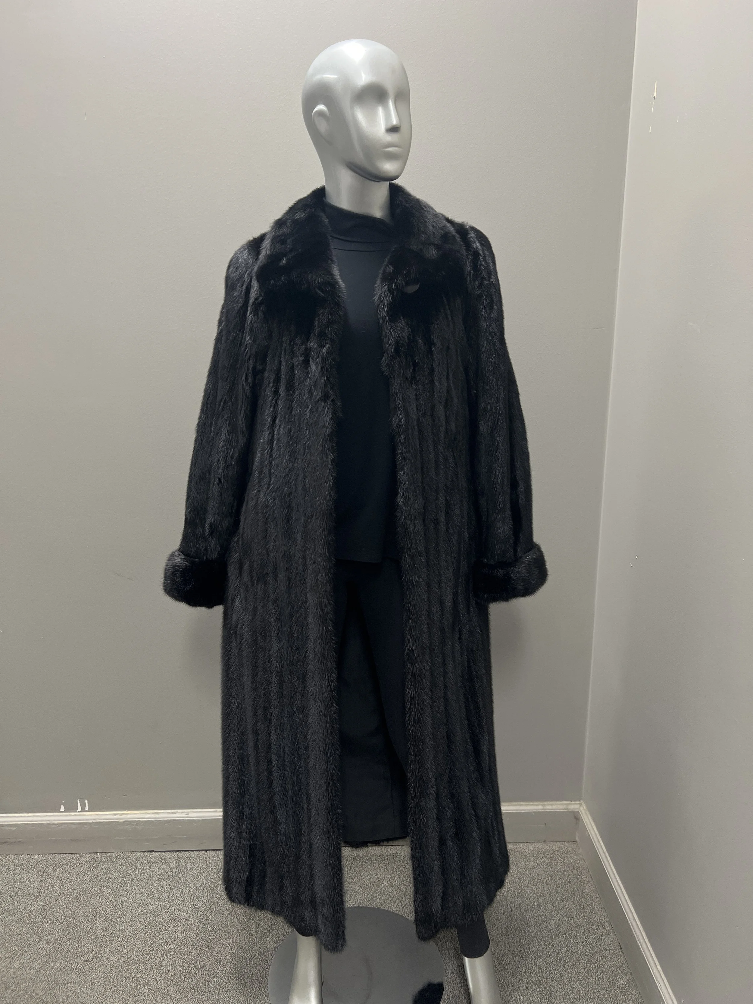 1450CC Ranch Mink Full Length Coat M