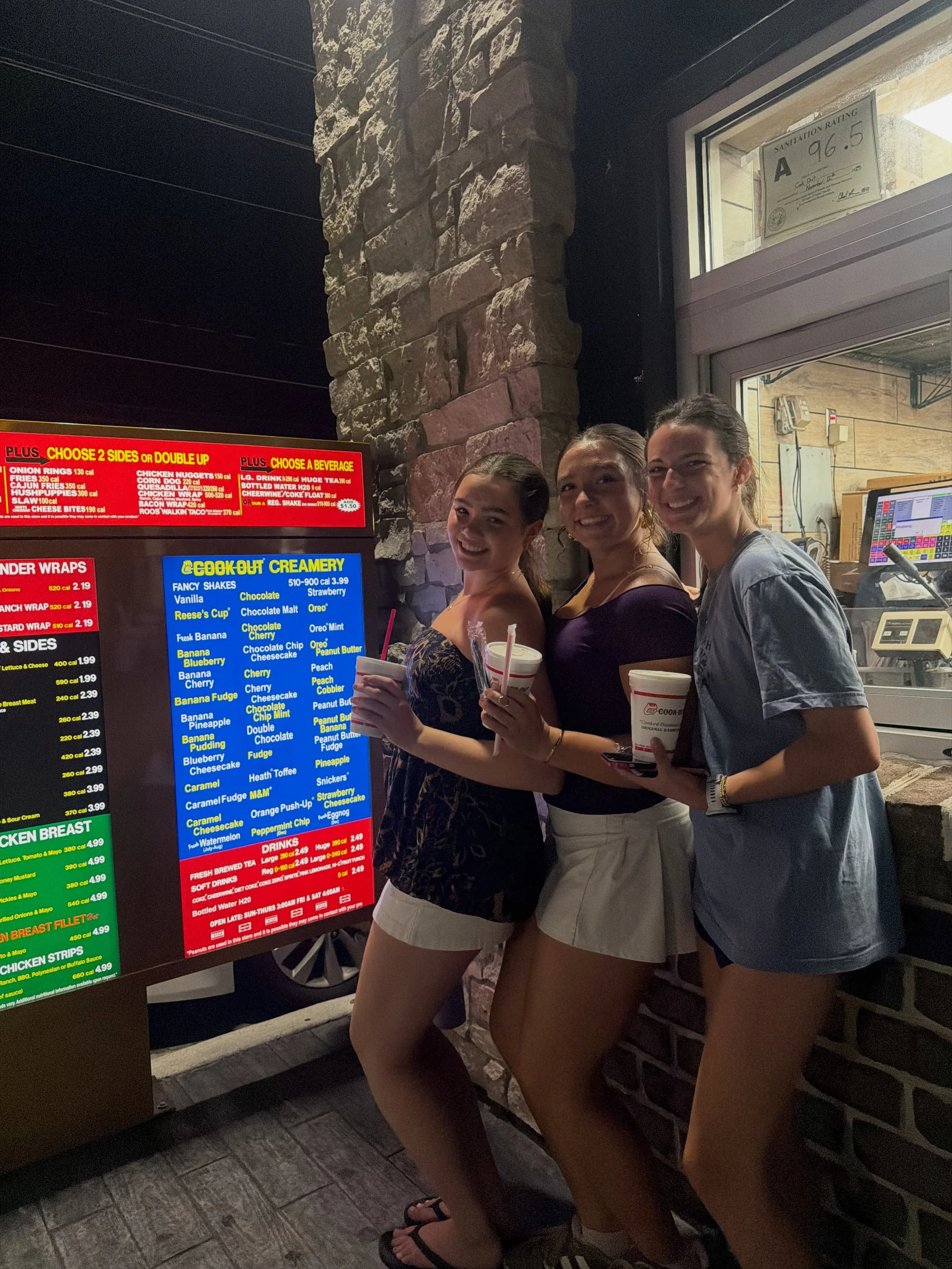 We celebrated our 3 newbies with an annual post rehearsal milkshake💕🥤we couldn't be more thrilled to have them!!

So excited for all this year has in store!!
