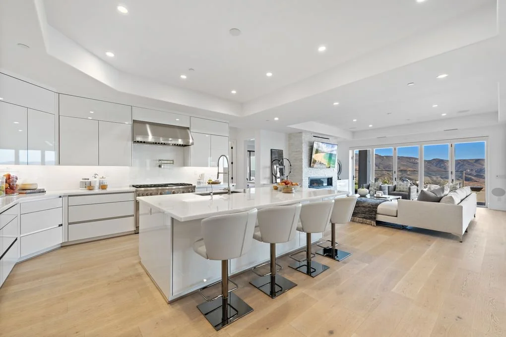 5a4b3f0e080354b23d1d3e5c1cc8255bl-b3670521042xd-w1020_h770_q80 (1).jpg